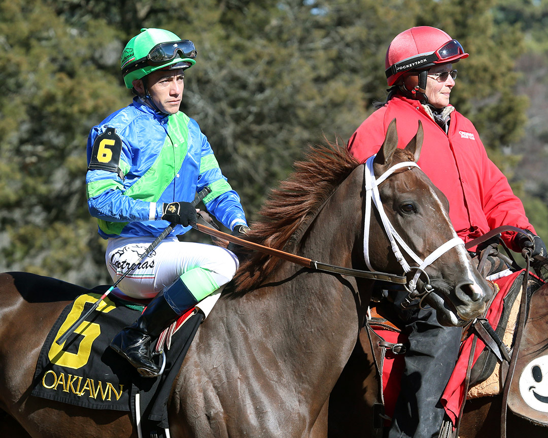 Luis Contreras aboard Secret Oath at the Martha Washington at Oaklawn