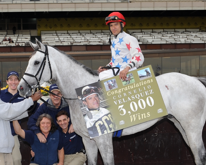 Cornelio Velasquez 3,000