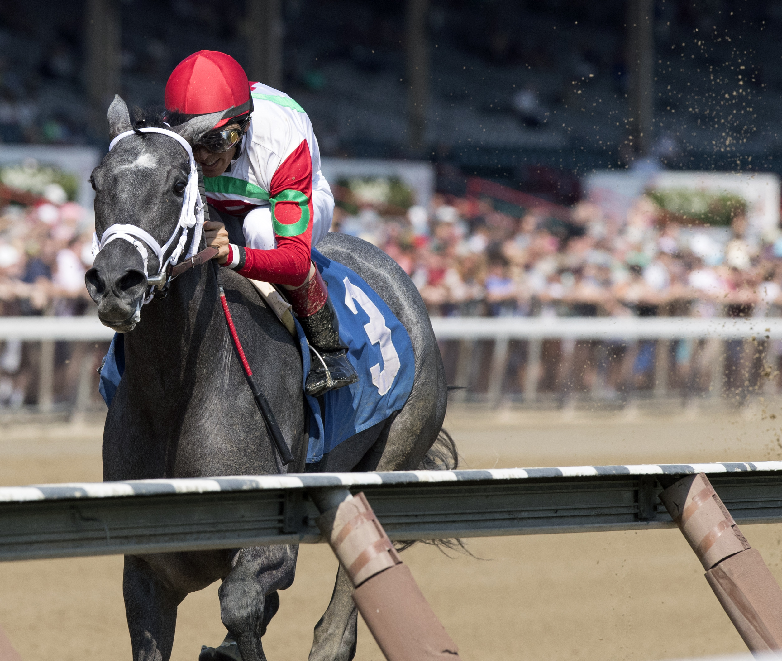 Critique wins a Sept. 4 maiden race