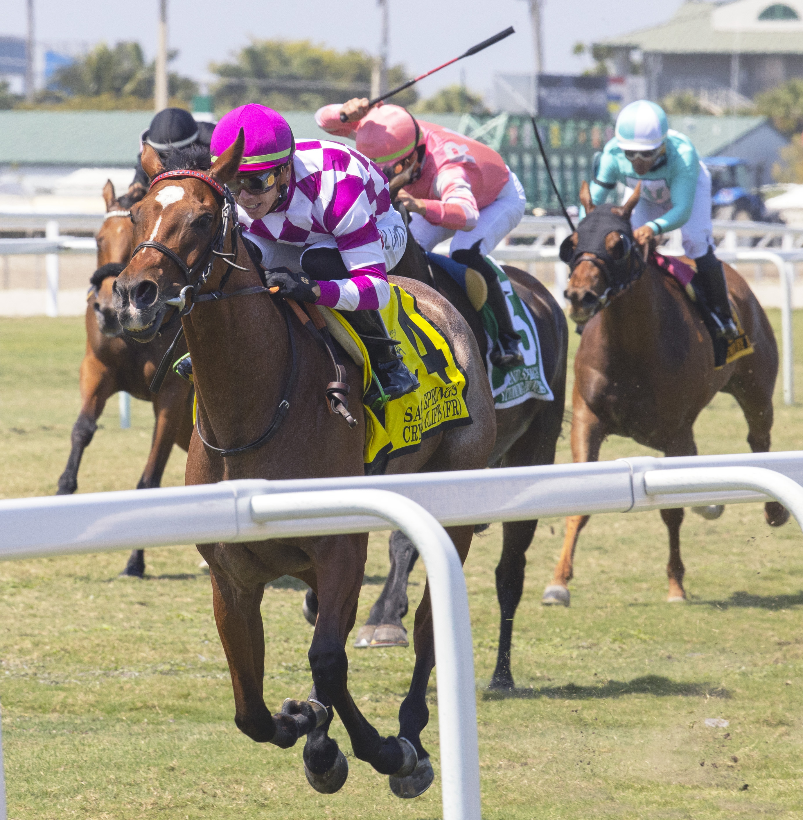 Crystal Cliffs wins the Sand Springs 4-2-2022