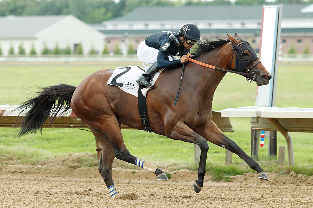 Crystal Ball wins the 2021 Lady Jacqueline Stakes at Thistledown