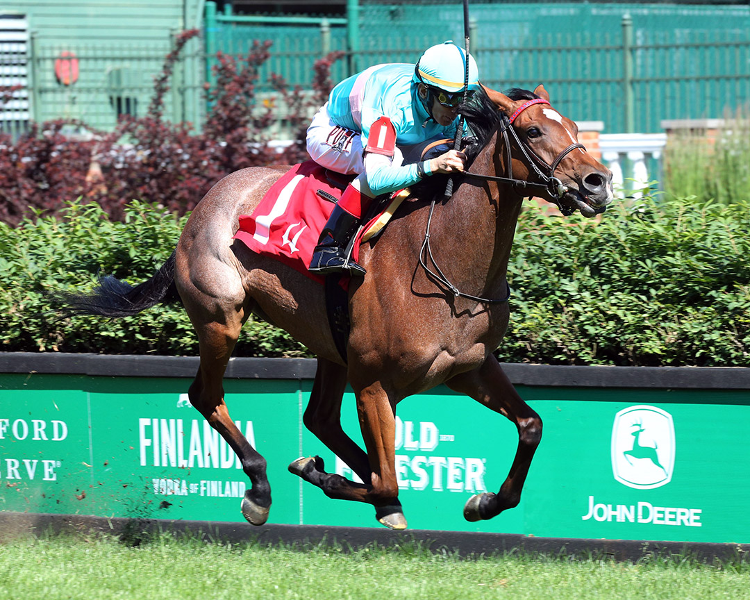 Crystal Cliffs wins a May 2020 allowance at Churchill Downs