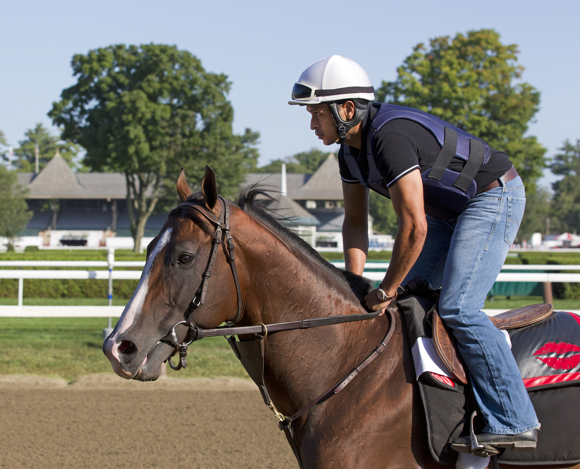 Currency Swap at Saratoga