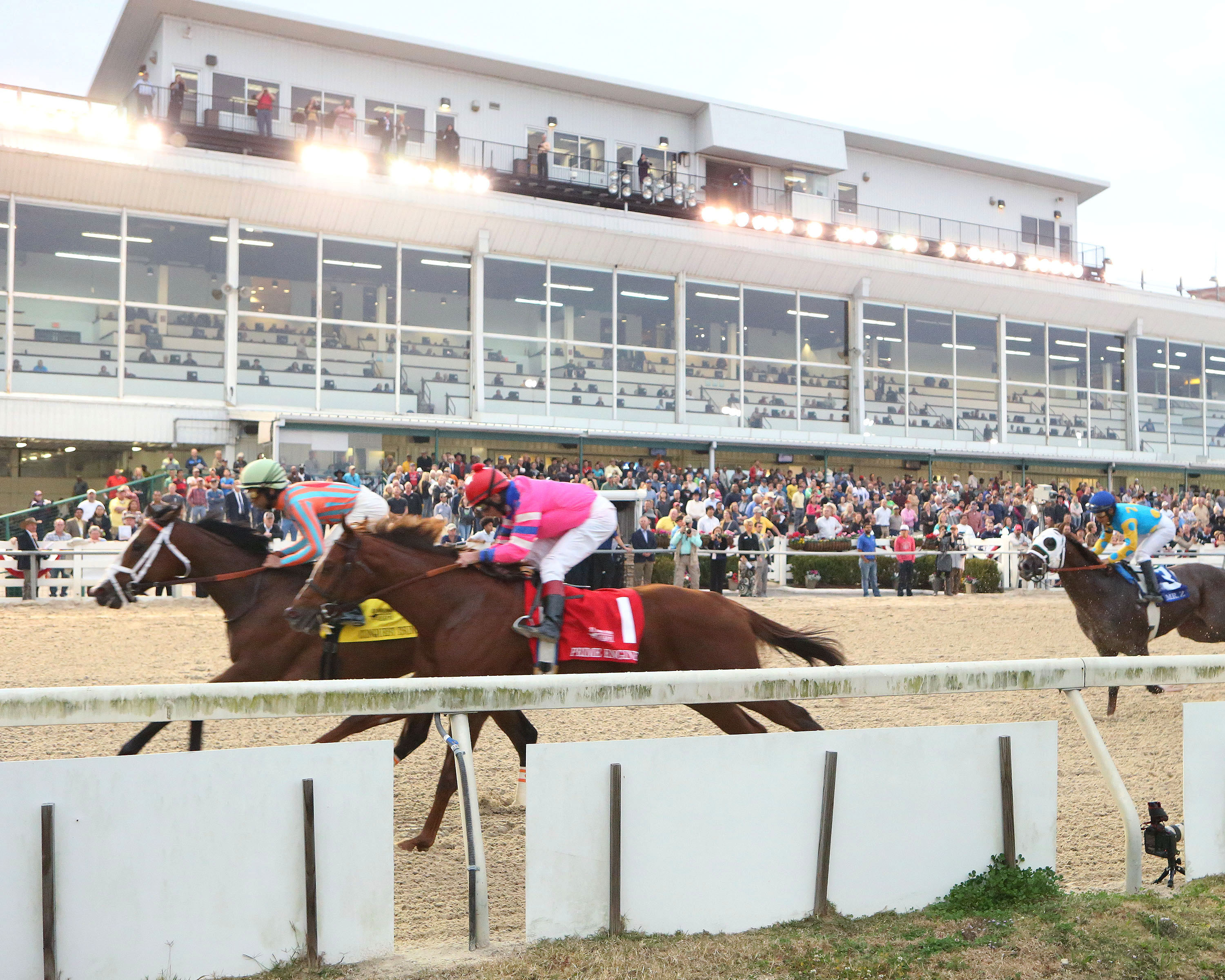 Dirt racing at Delta Downs