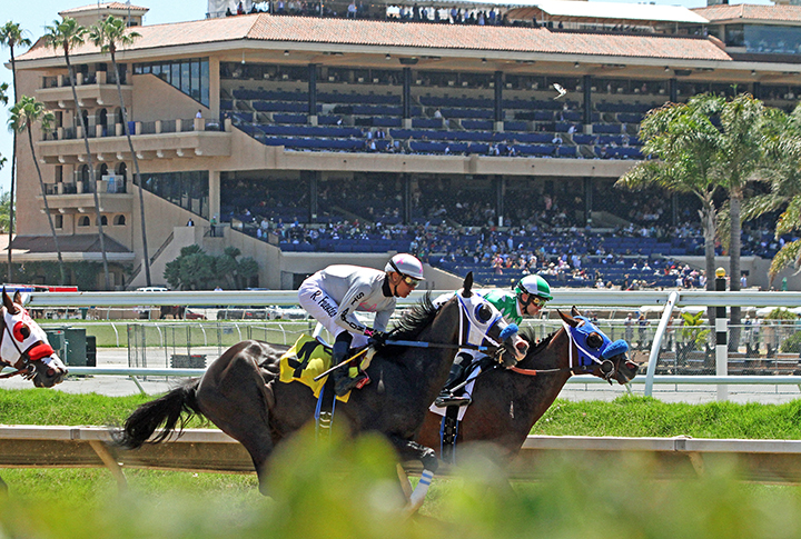Del Mar grandstand and race