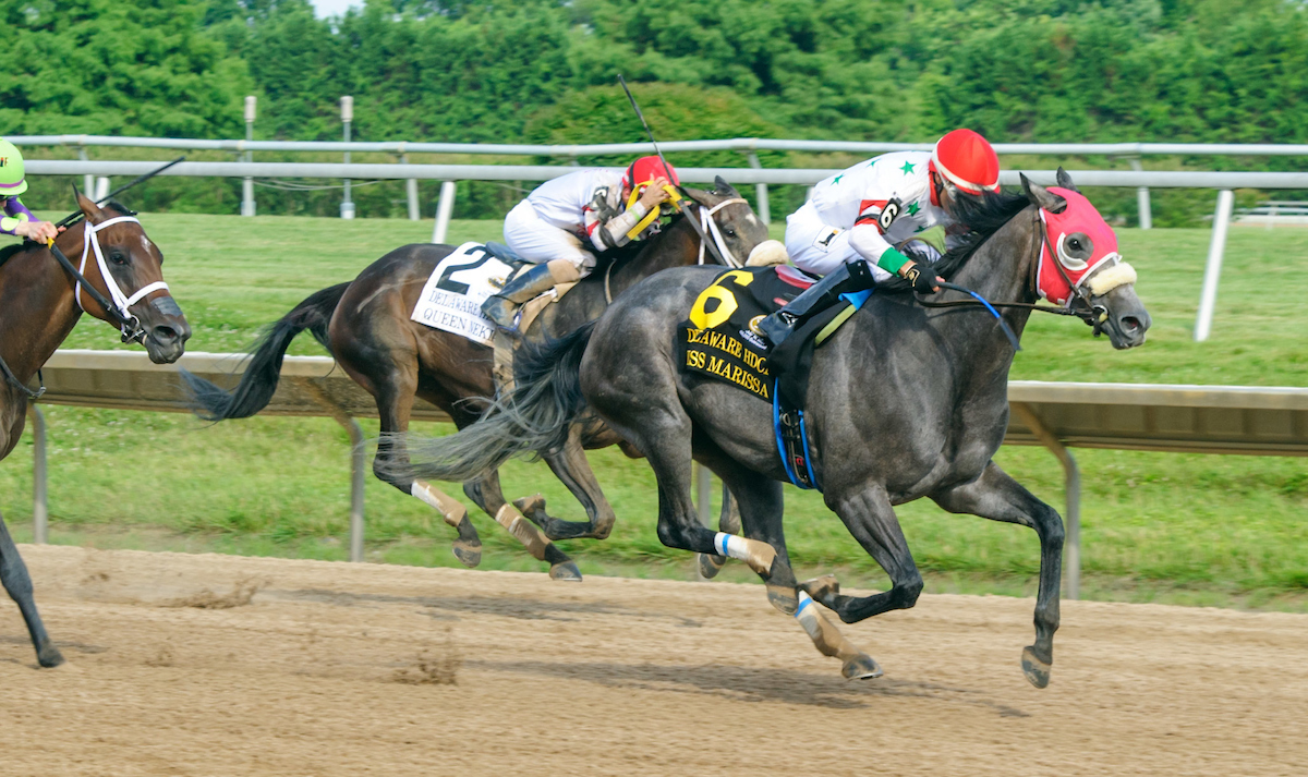 Miss Marissa wins Delaware Handicap 7-10-2021