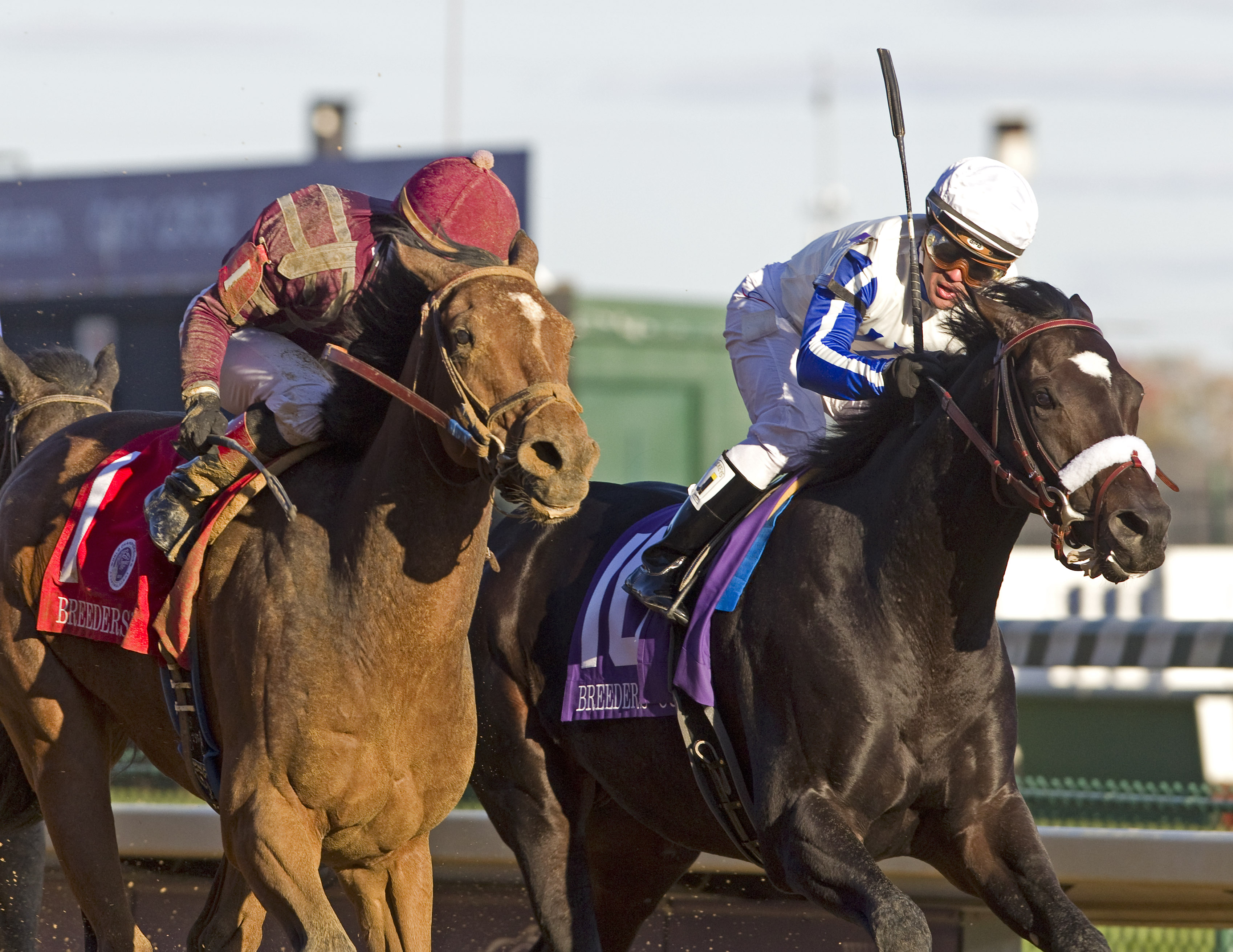 Dakota Phone wins Dirt Mile