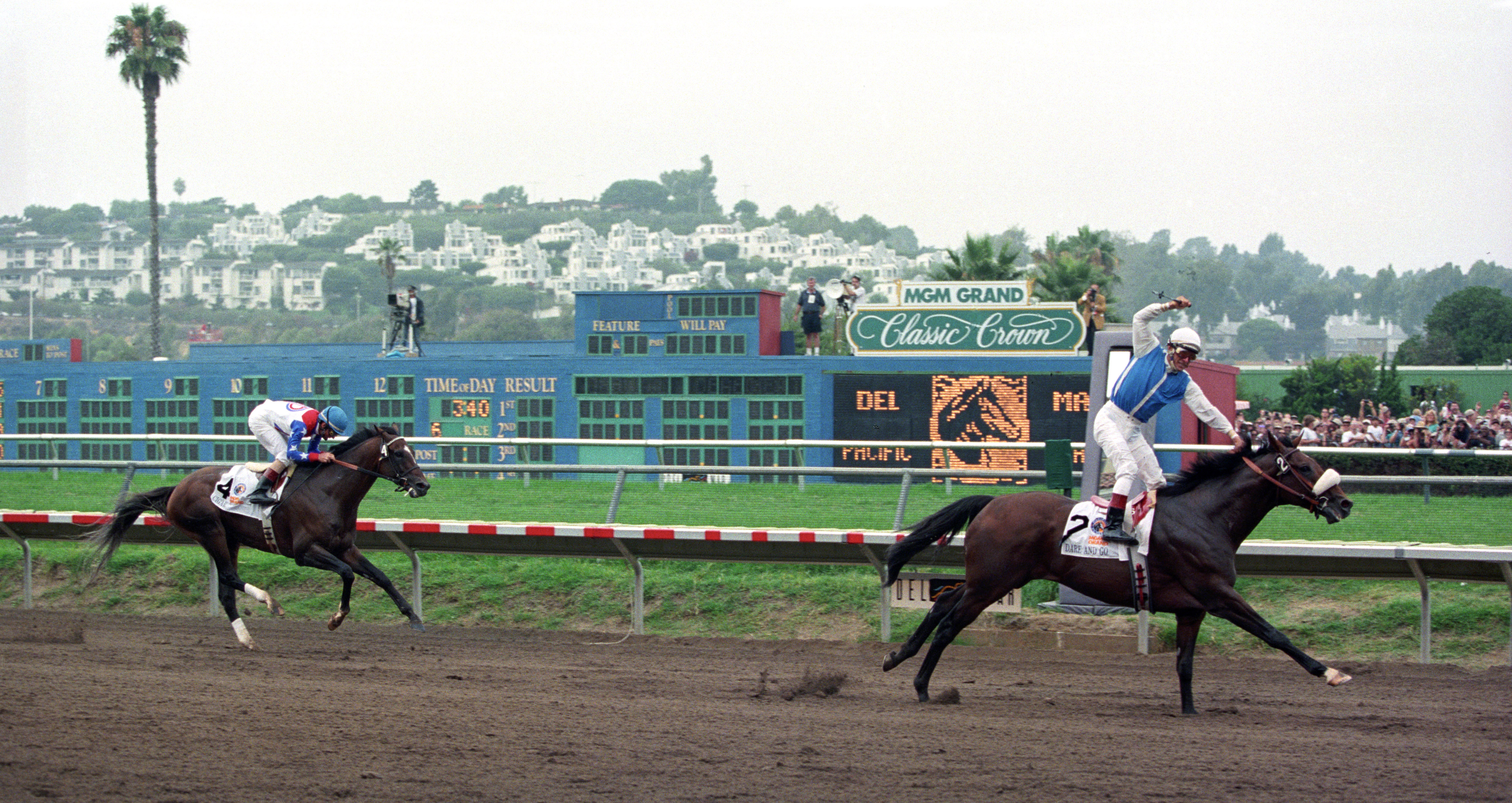 Dare and Go wins the 1996 Pacific Classic