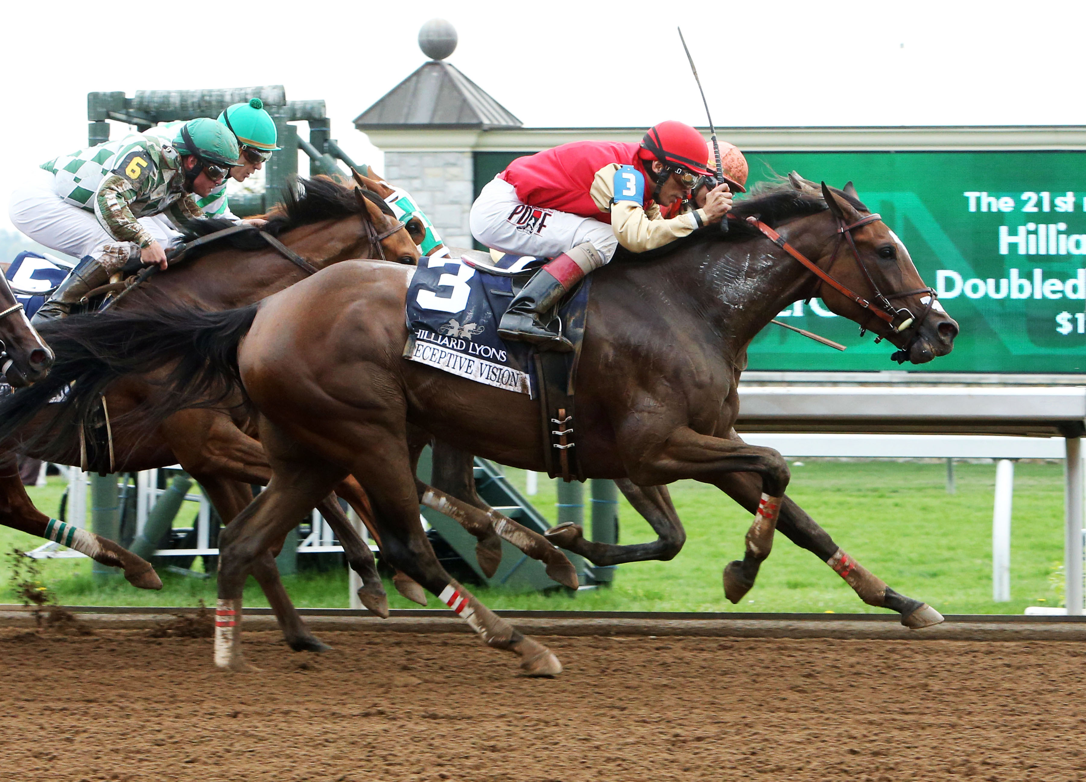 Deceptive Vision wins the Doubledogdare