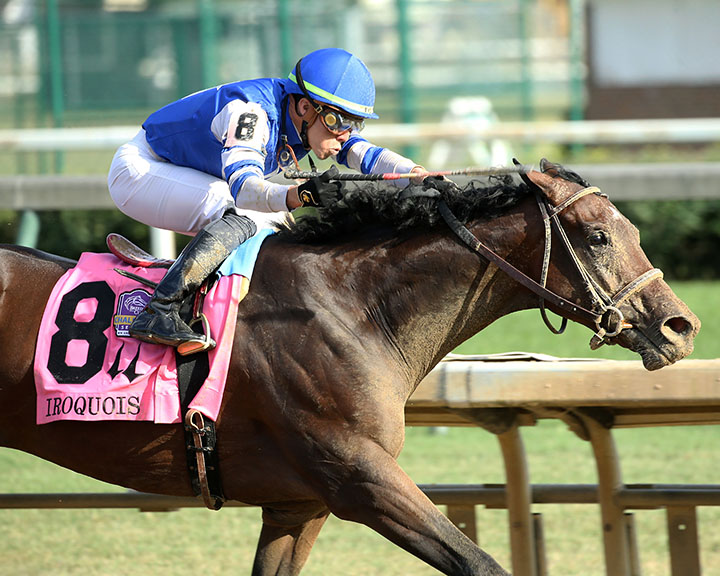 Dennis' Moment wins the 2019 Iroquois Stakes at Churchill Downs