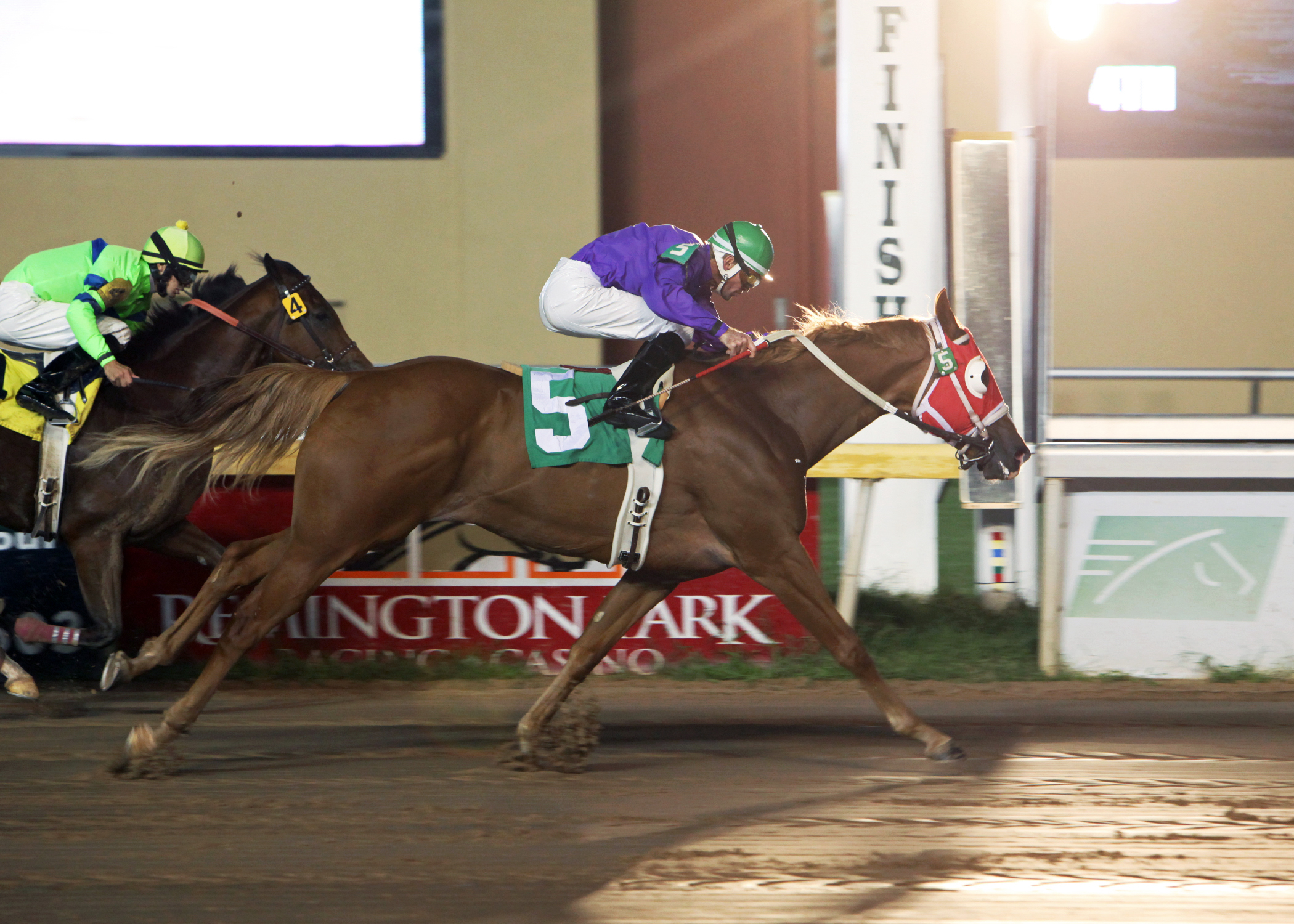 Diamond Joe wins an allowance race