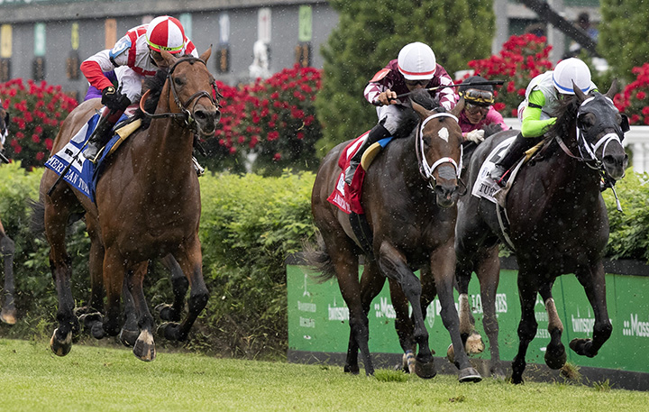 Digital Age wins the 2019 American Turf Classic