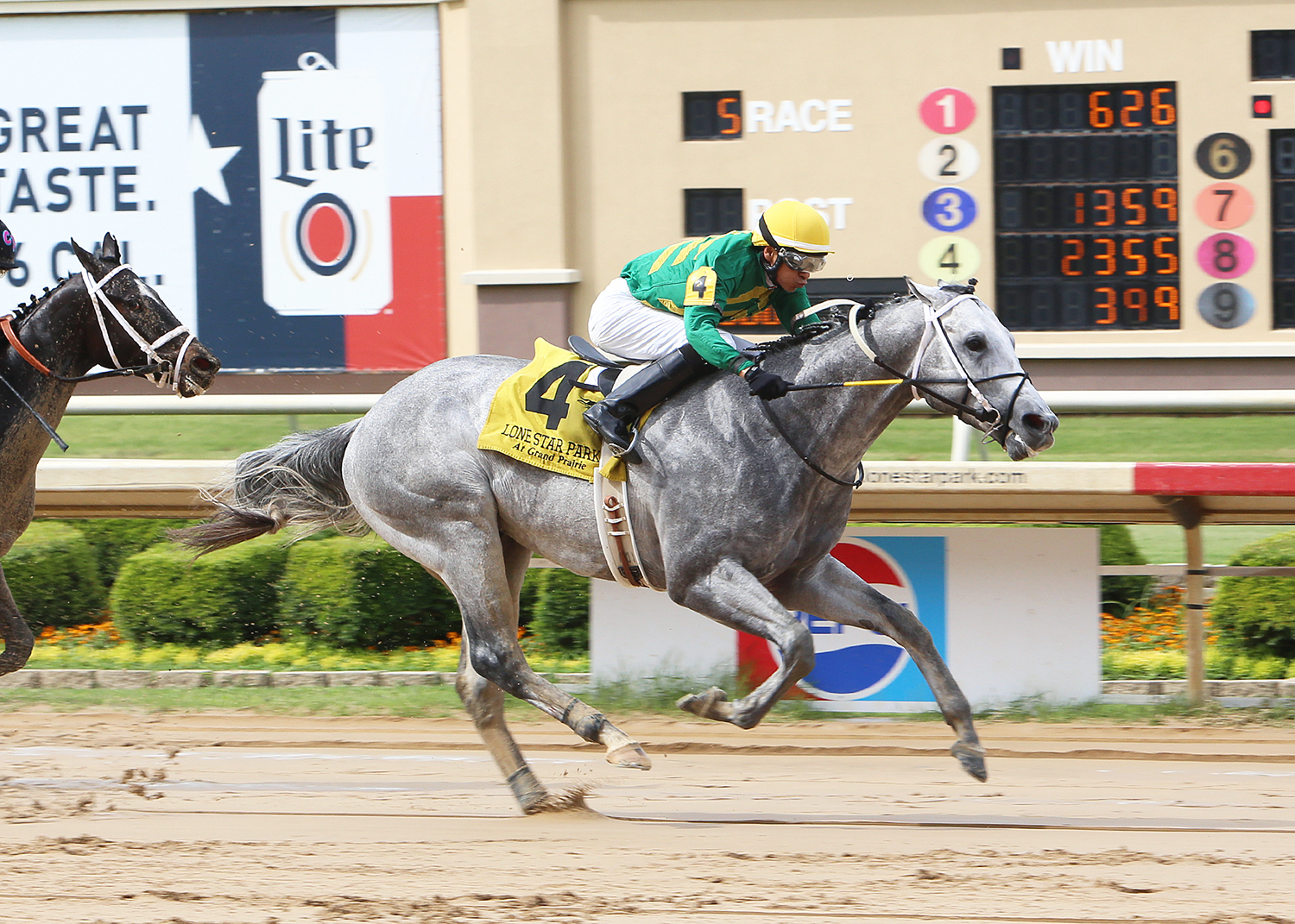 Direct Dial wins the Texas Stallion Stakes Stymie Division
