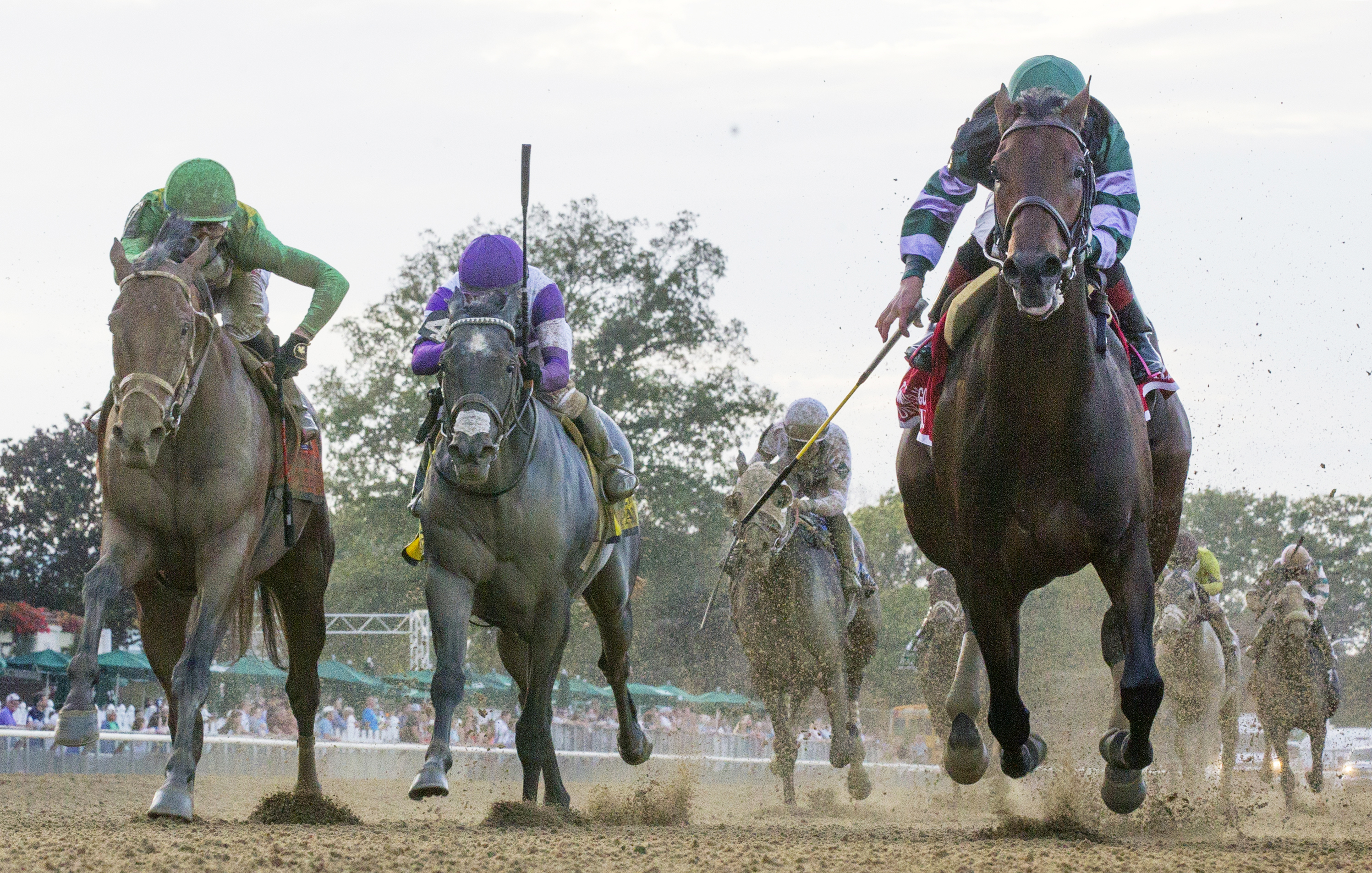 Diversify wins the Jockey Club Gold Cup