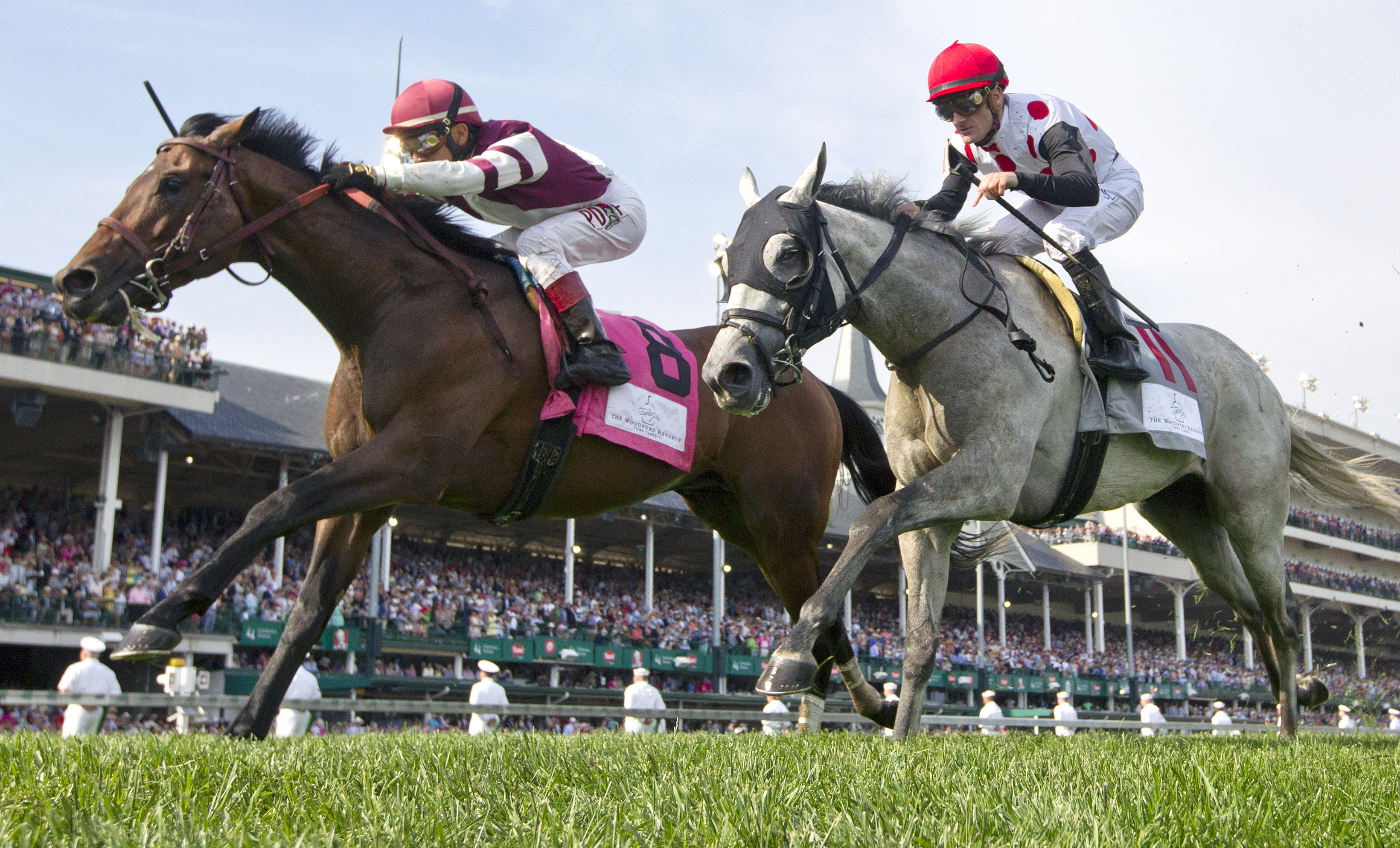Divisidero wins the Woodford Reserve Turf Classic