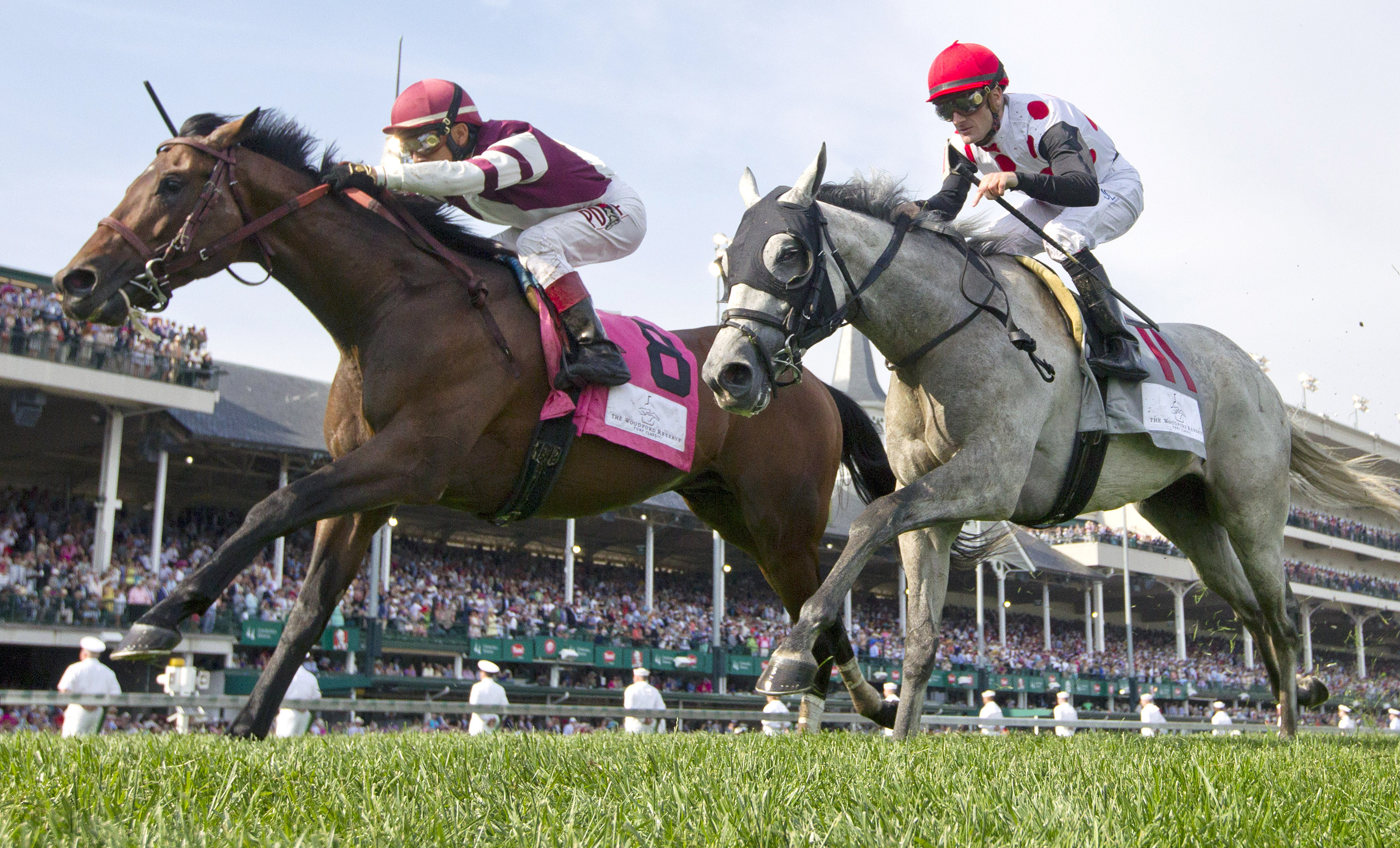 Divisidero wins the Turf Classic