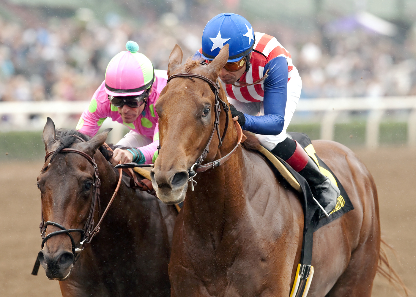 Dortmund wins the Robert B. Lewis