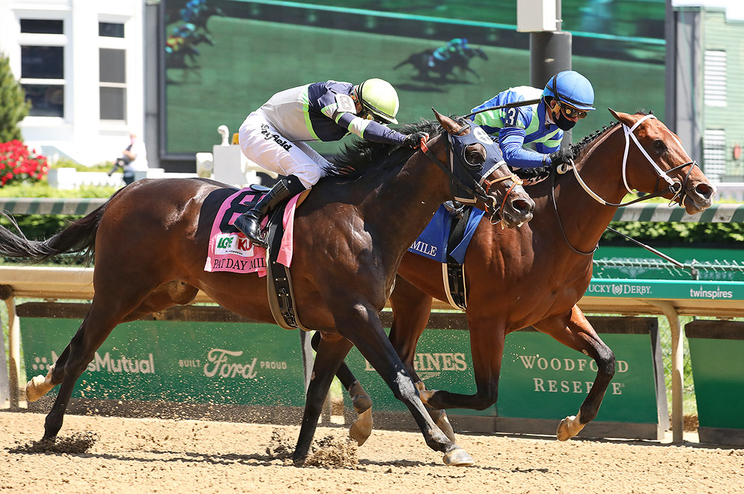 Dream Shake (8) finishes second in the 2021 Pat Day Mile at Churchill Downs