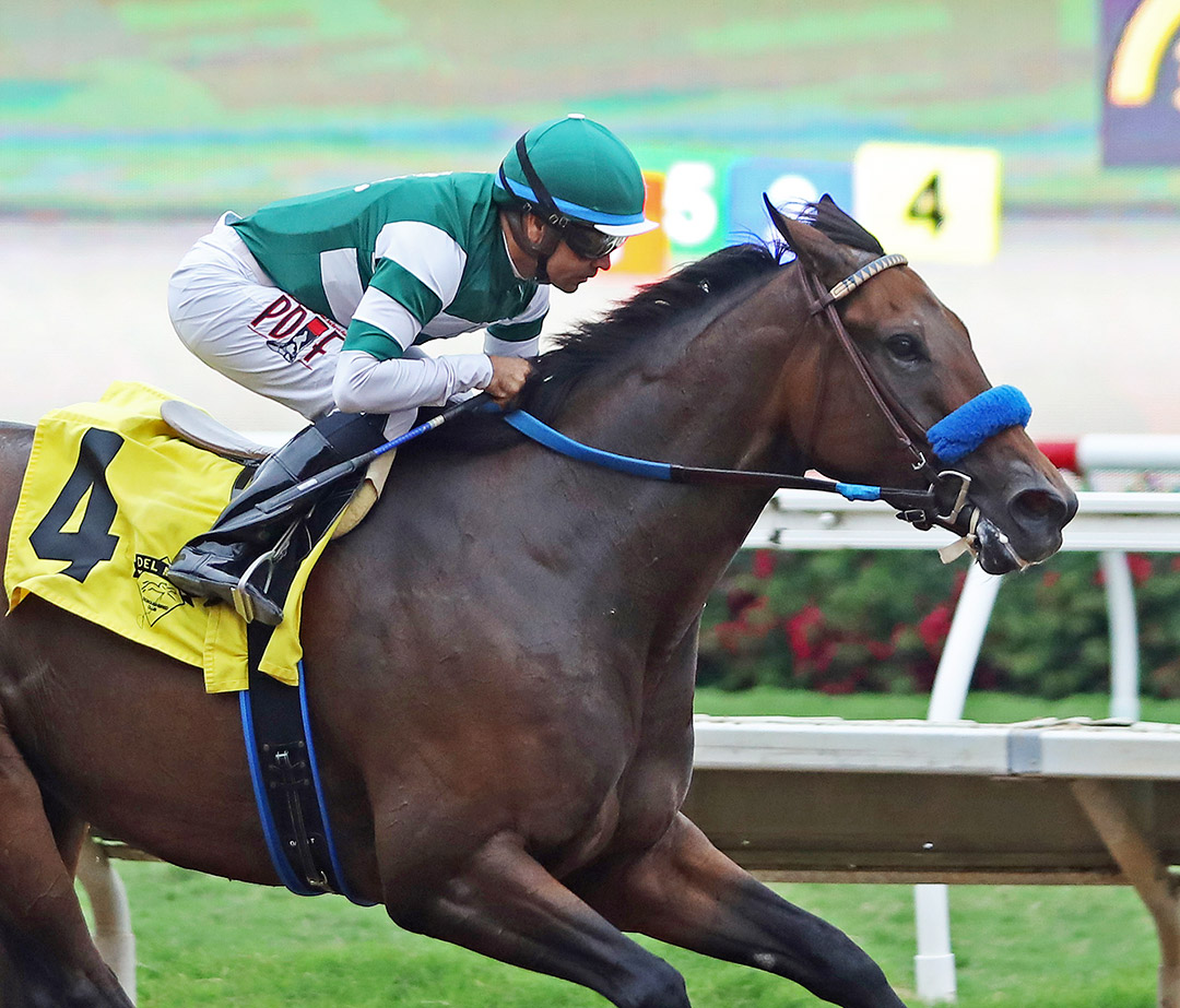 Edgeway wins the 2021 Rancho Bernardo Handicap at Del Mar