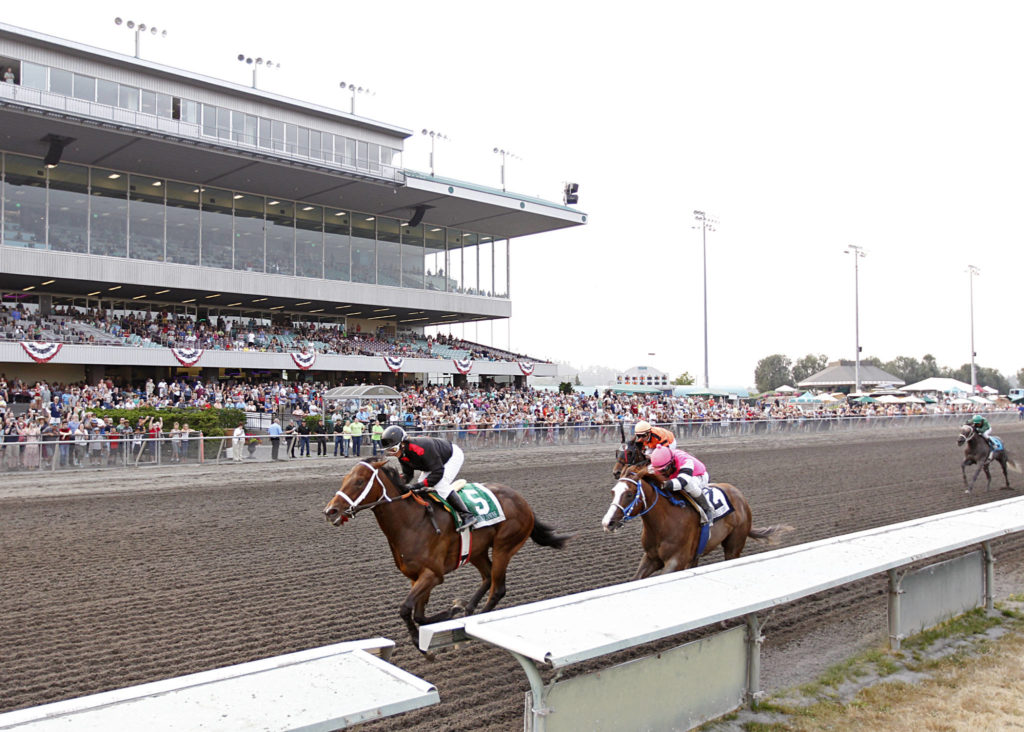Elliott Bay wins the WTBOA Lads Stakes at Emerald Downs 8.6.17_RPEMD