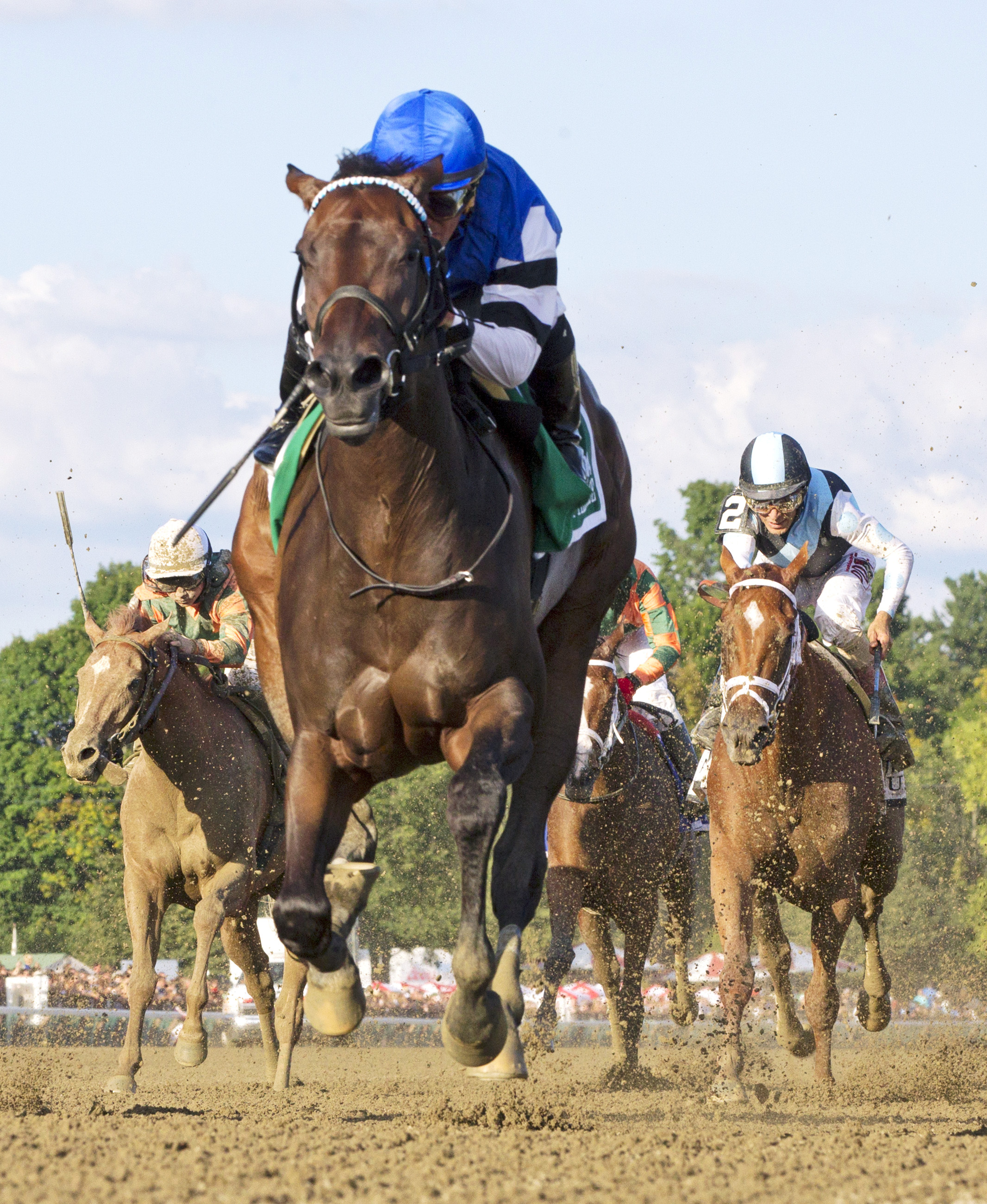 Embellish the Lace wins the Alabama