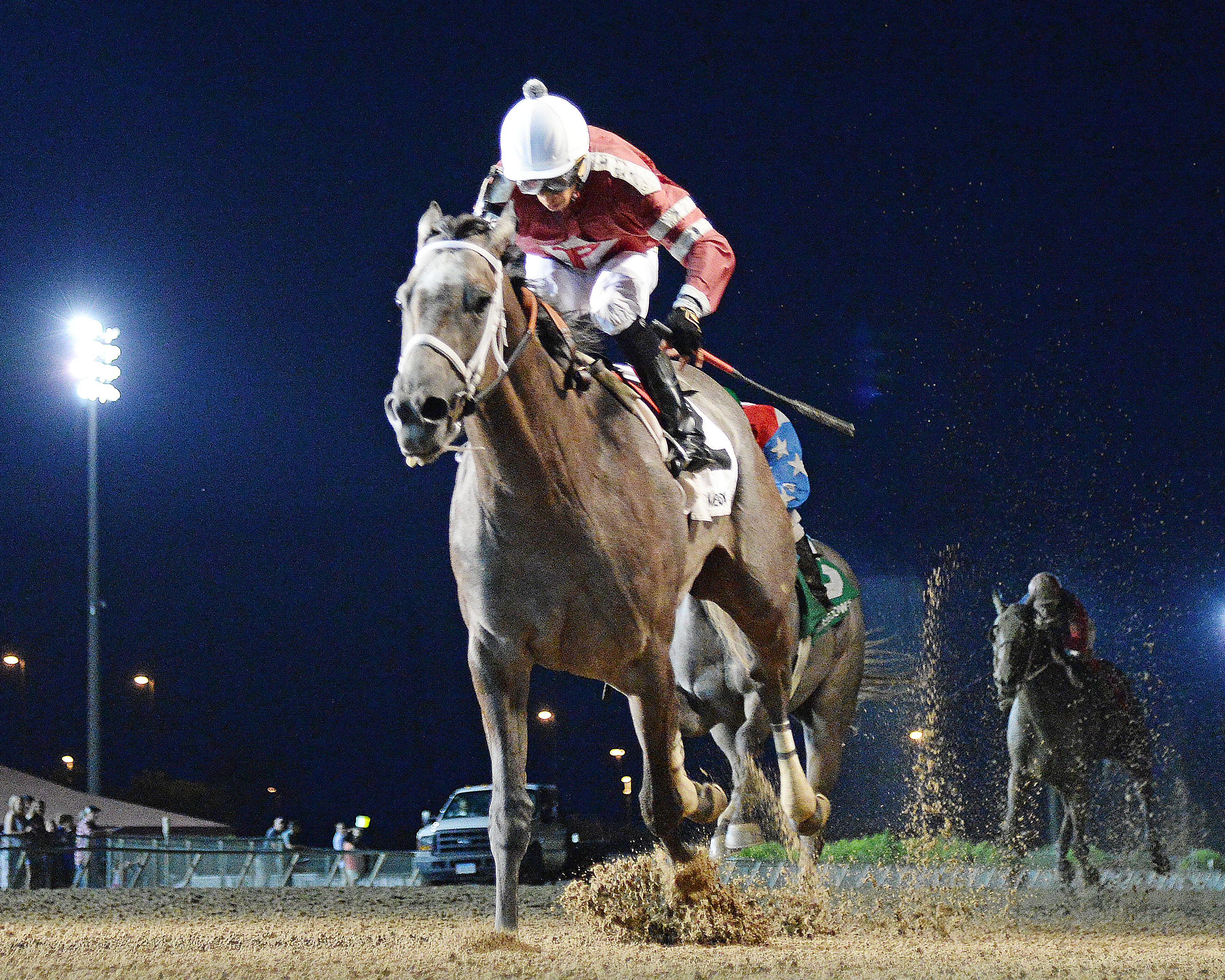 Esperanza wins 2015 Iowa Stallion Filly