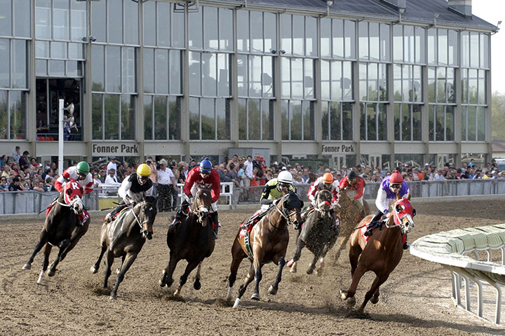 Racing at Fonner Park, 2019