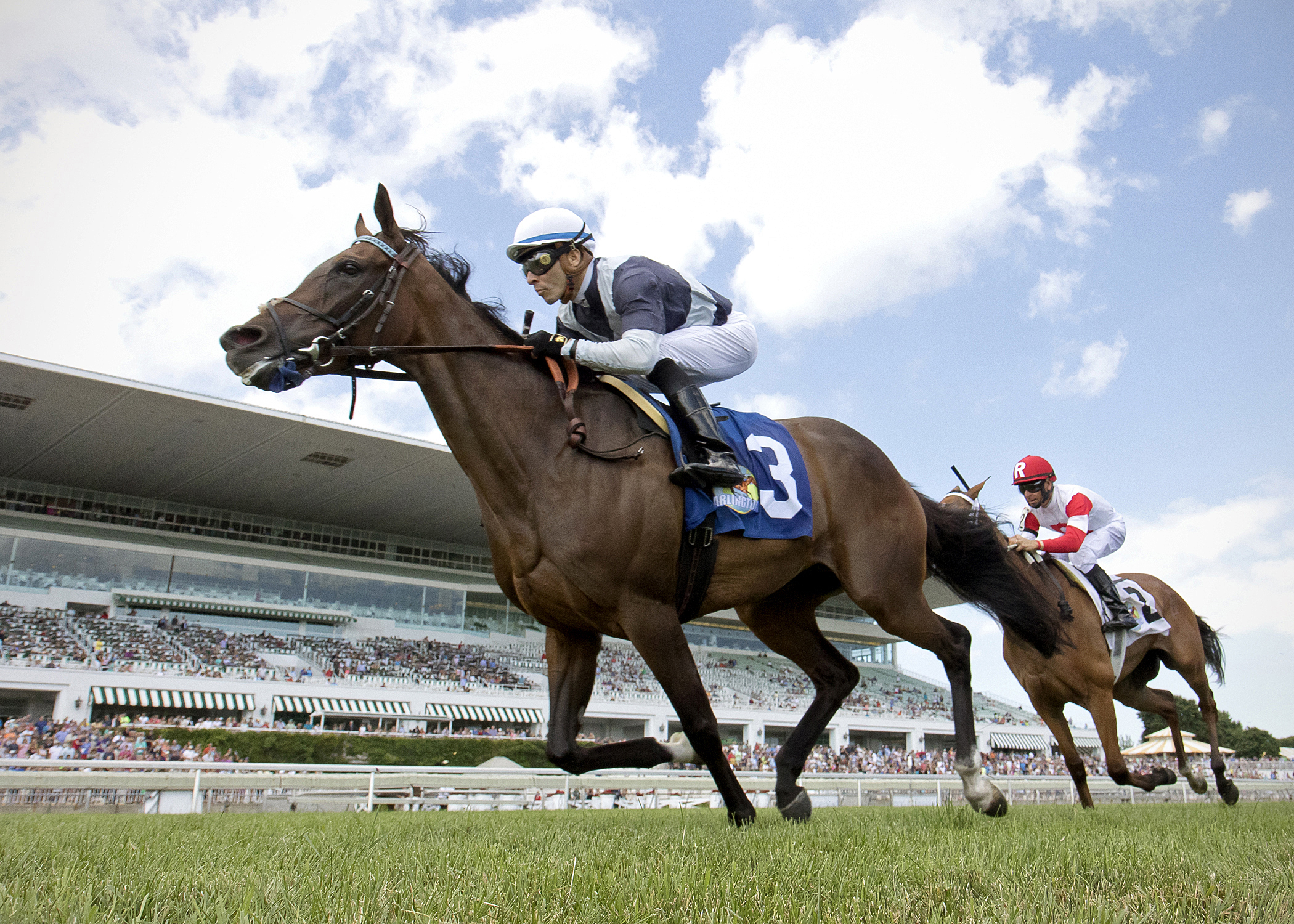 Faufiler wins the Modesty Handicap