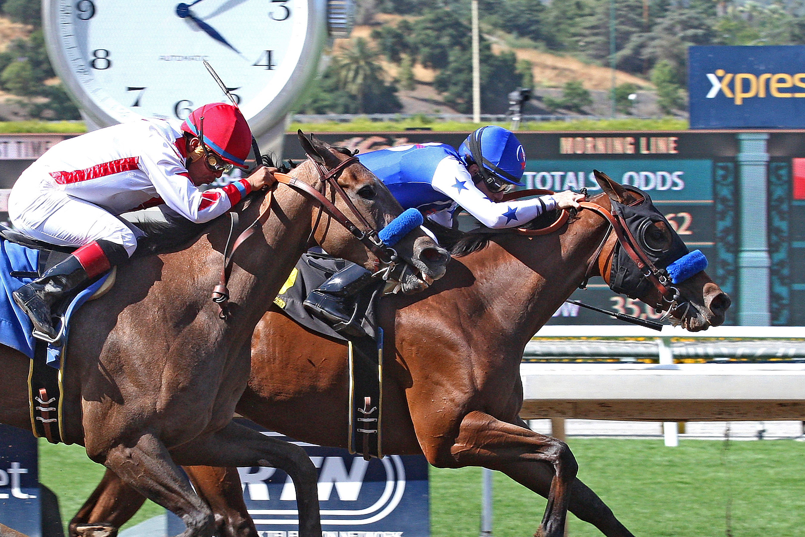 Faypien wins the Angels Flight Stakes