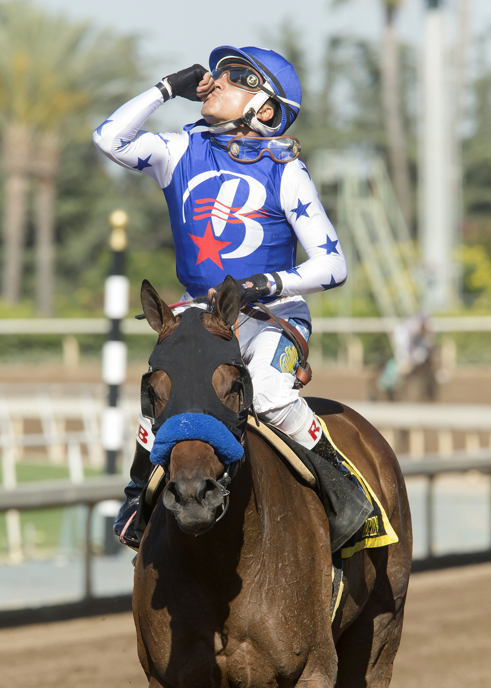 Faypien and Rafael Bejarano after the 2017 Summertime Oaks