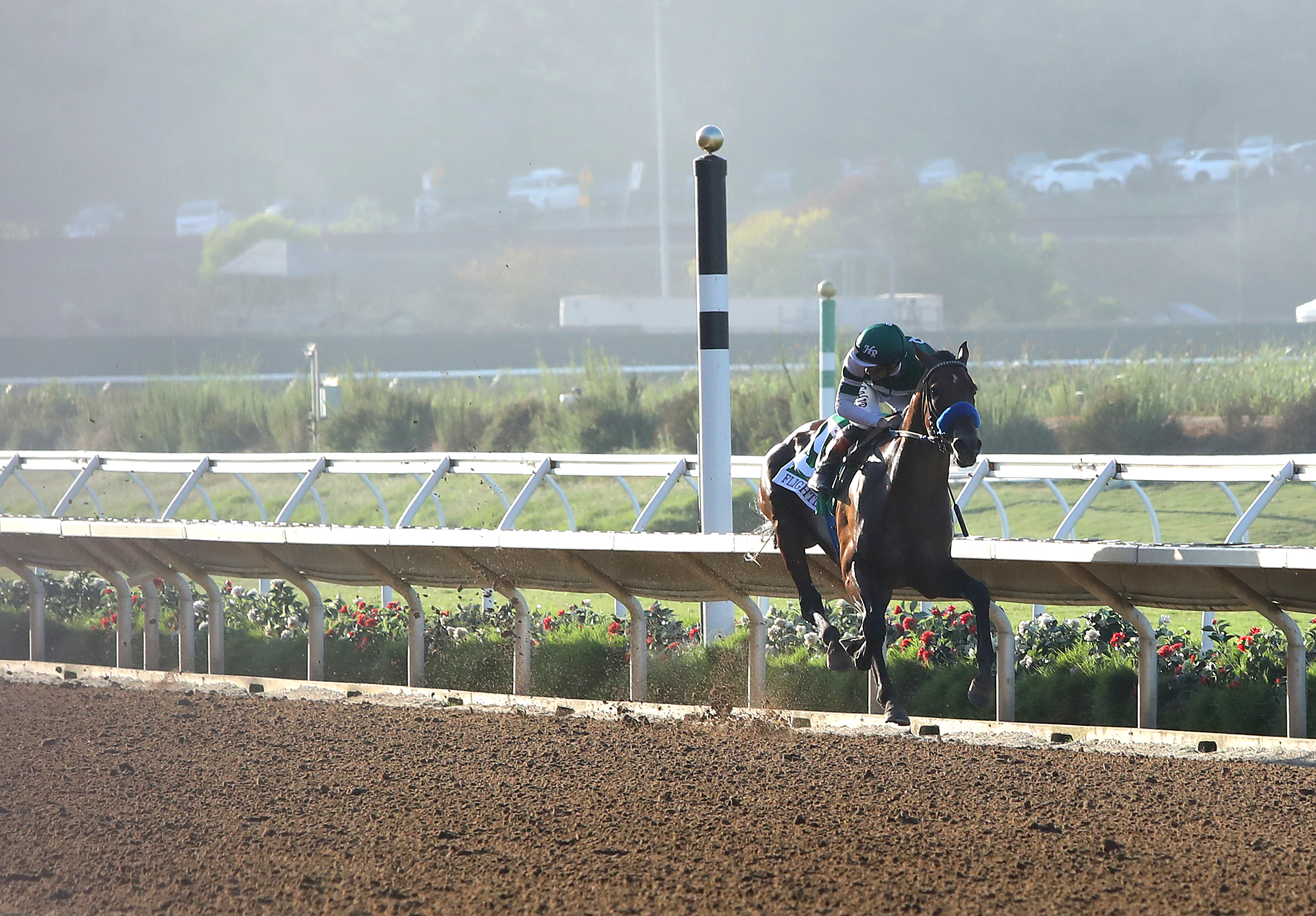 Flightline wins Pacific Classic 9-3-2022