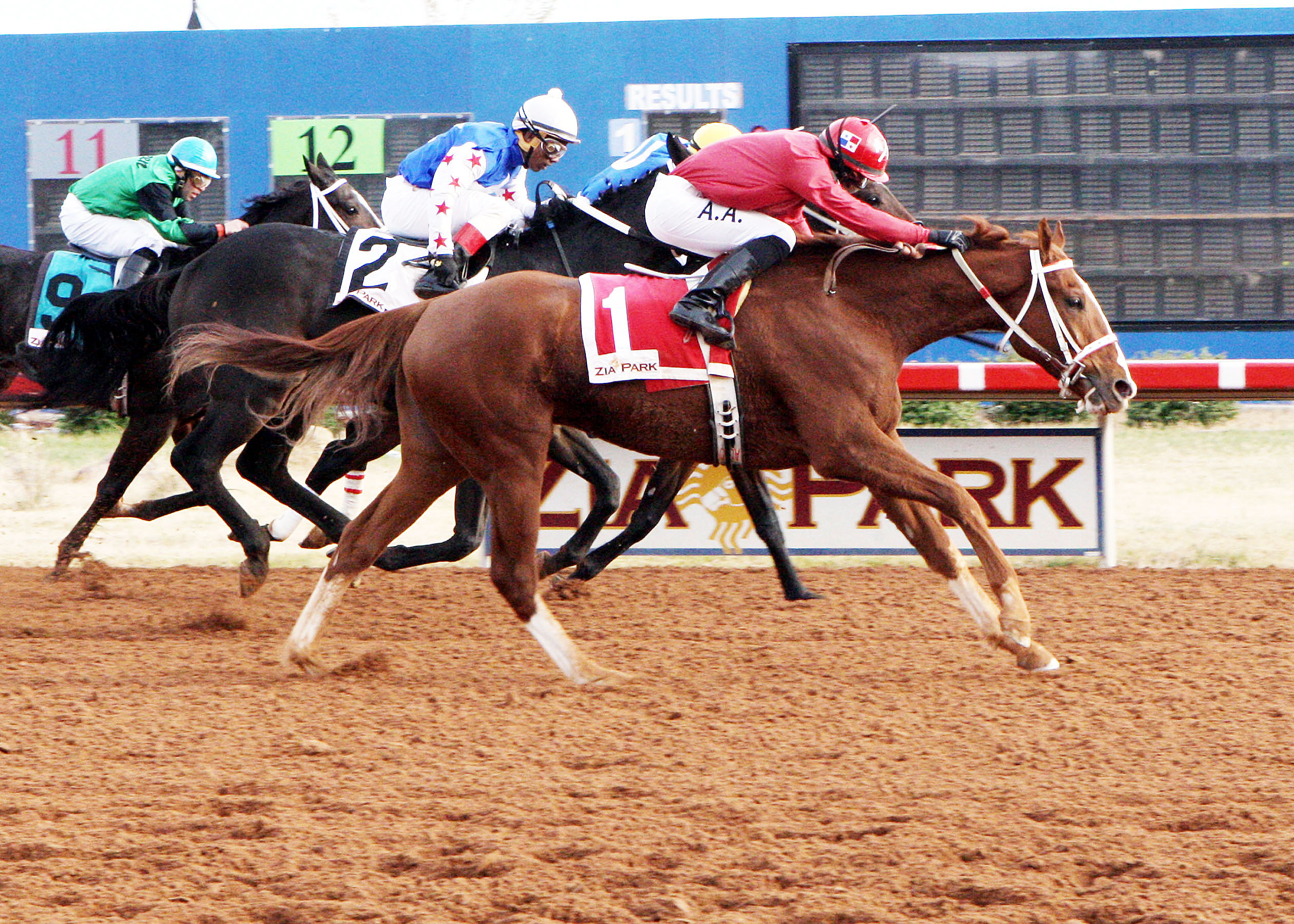 For Cash wins the Zia Park Derby