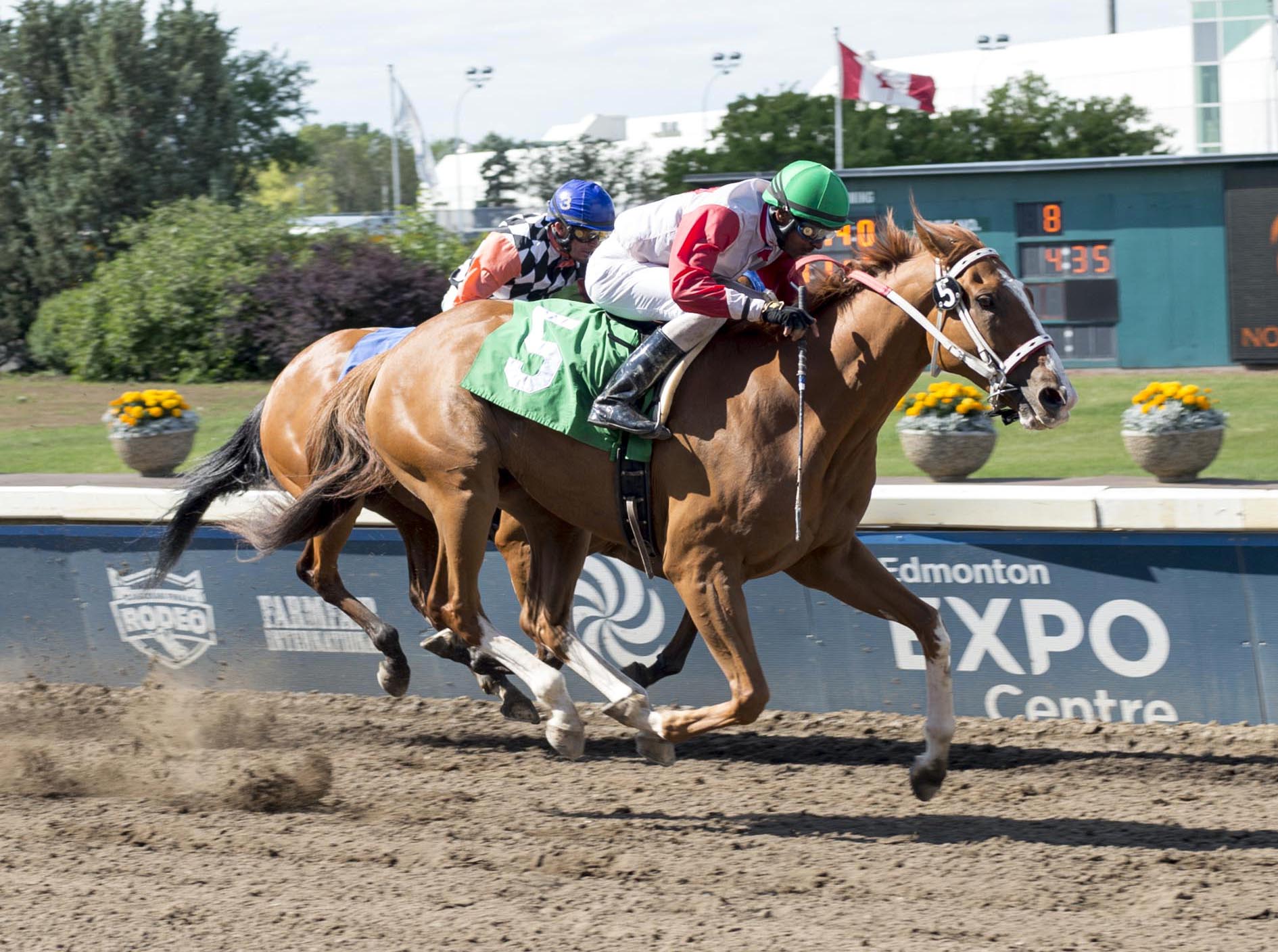 For Cash wins the 2015 Fred Jones
