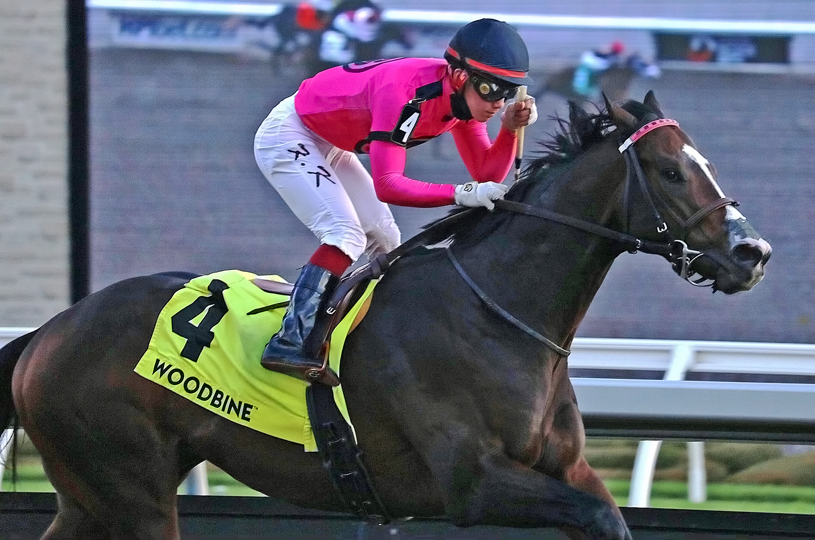 Frosted Over wins Ontario Derby 10-31-2021