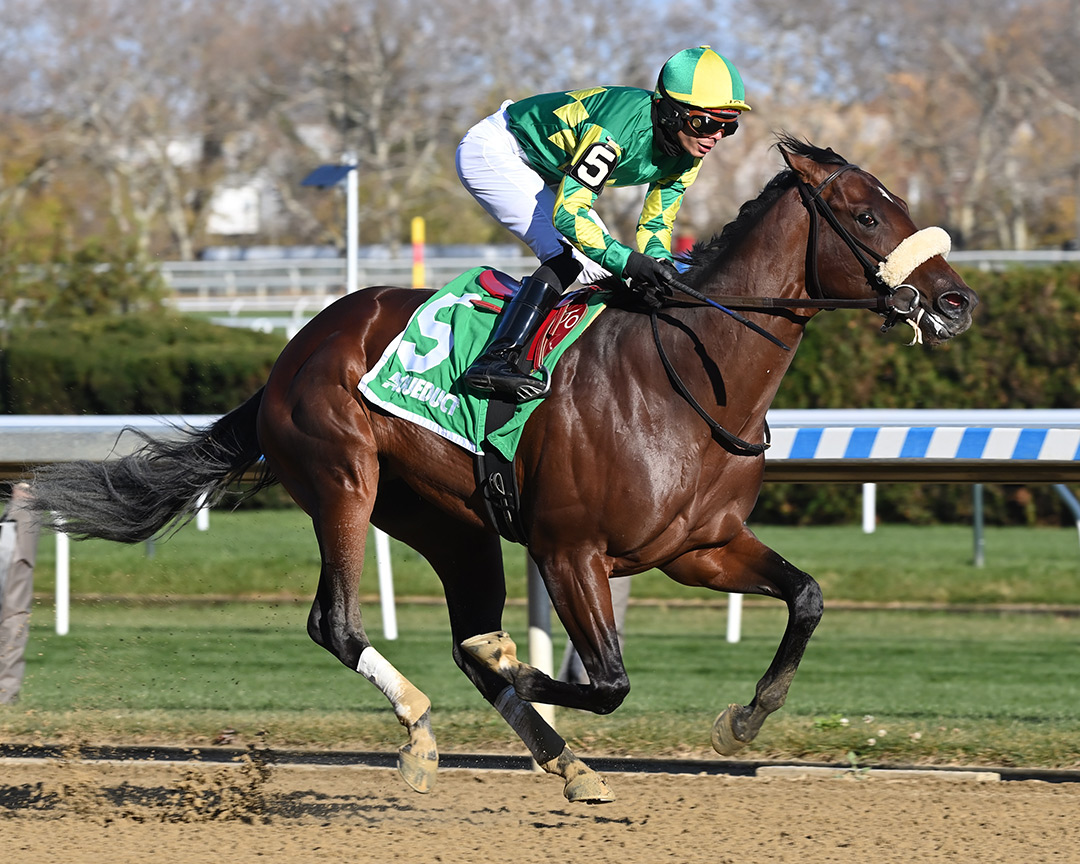 G Munning wins a Nov. 19 maiden race at Aqueduct