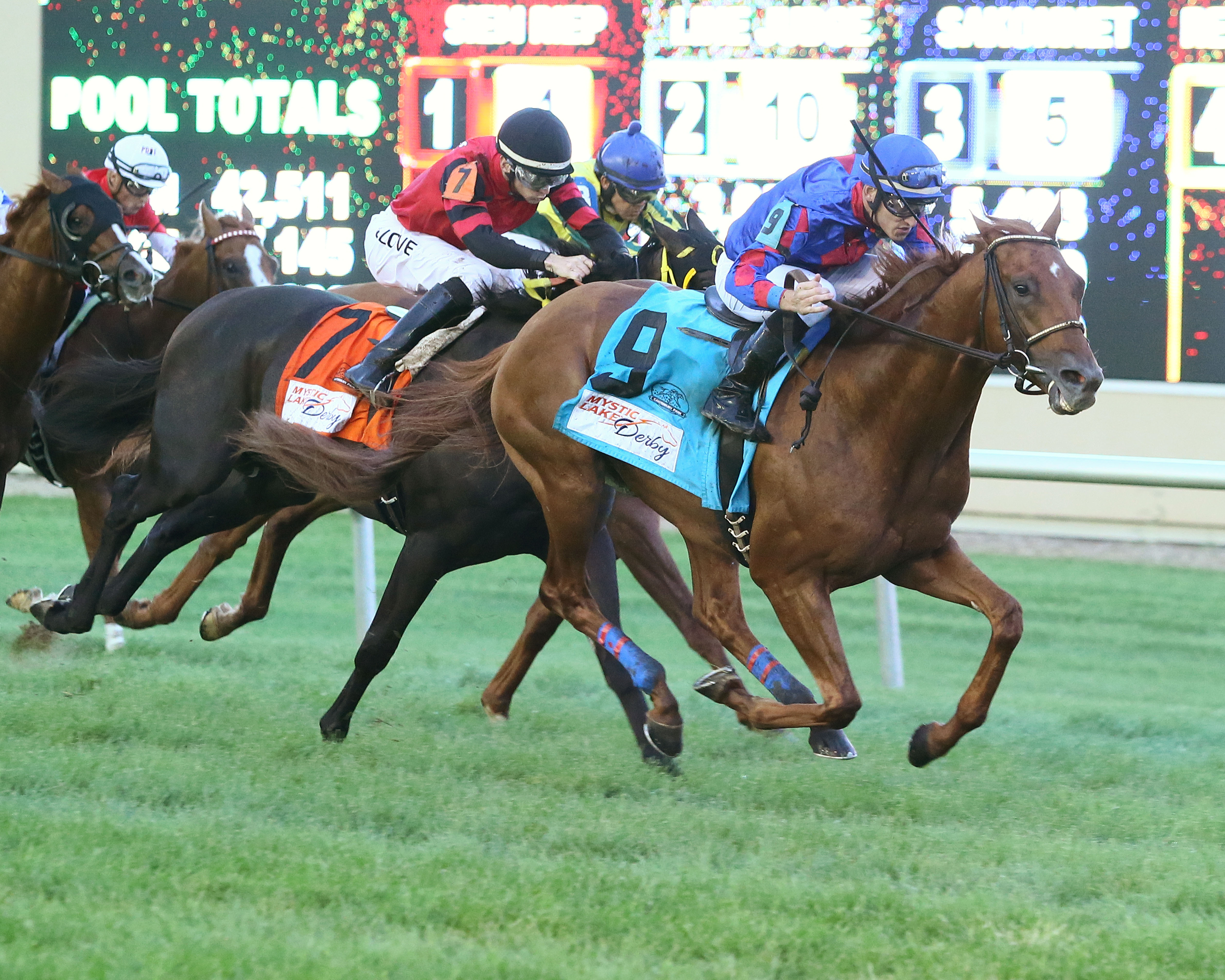 Giant Payday wins the Mystic Lake Derby at Canterbury Park 8.26.17