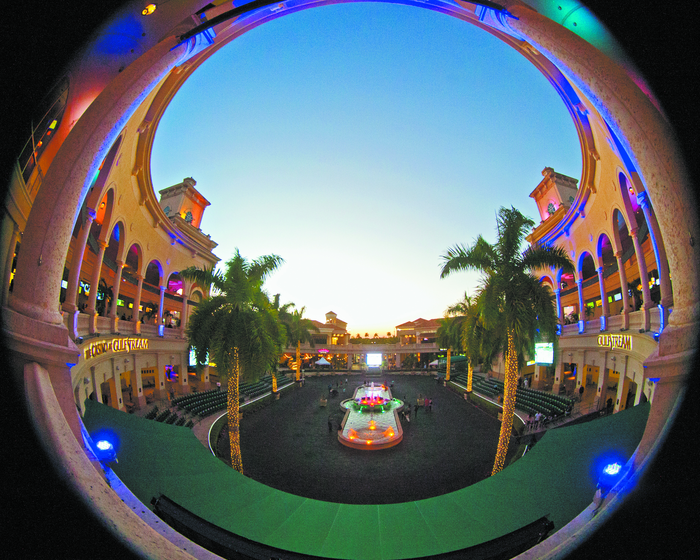 Gulfstream paddock through fisheye lens