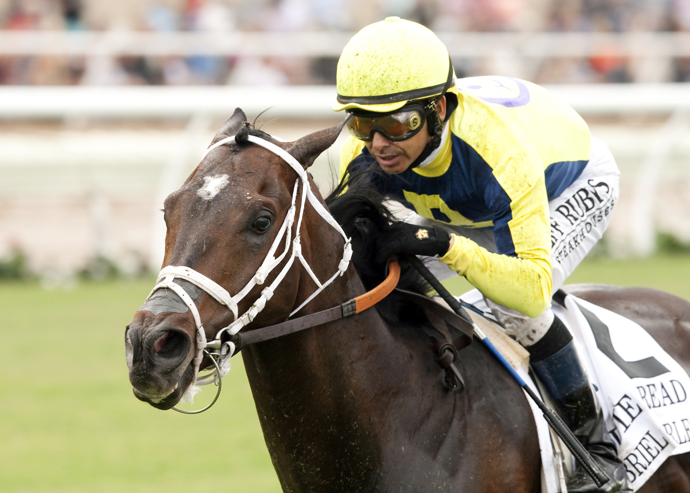 Gabriel Charles wins the Eddie Read