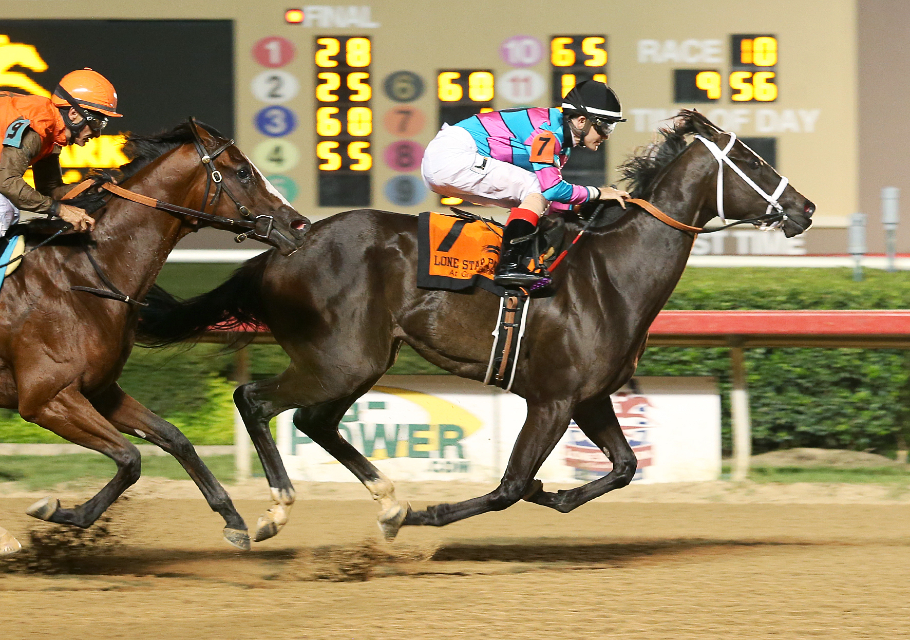 Galactica wins the Texas Thoroughbred Futurity colt and geldings division