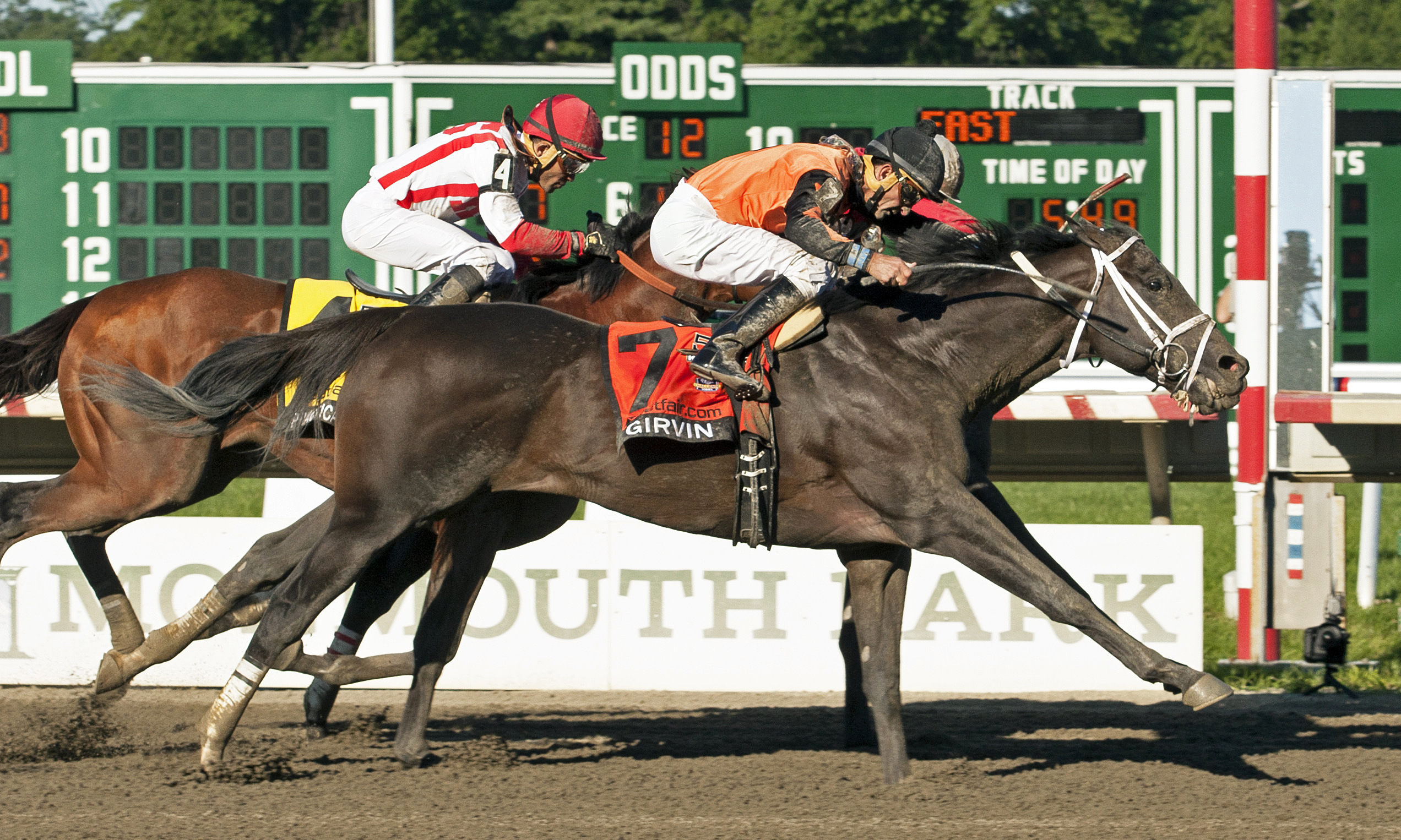 Girvin wins the 2017 Haskell Invitational