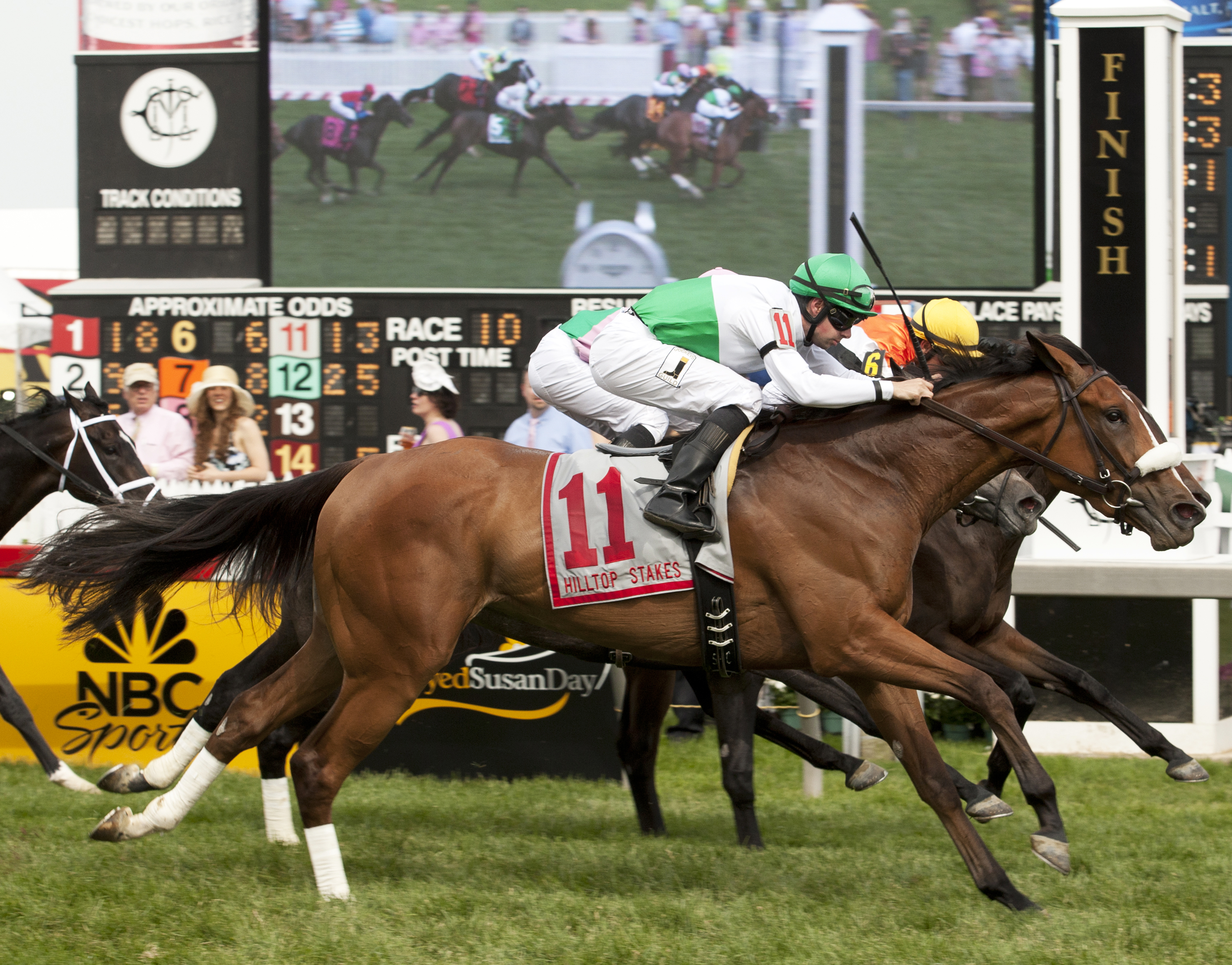 Gone Away wins the Hilltop Stakes