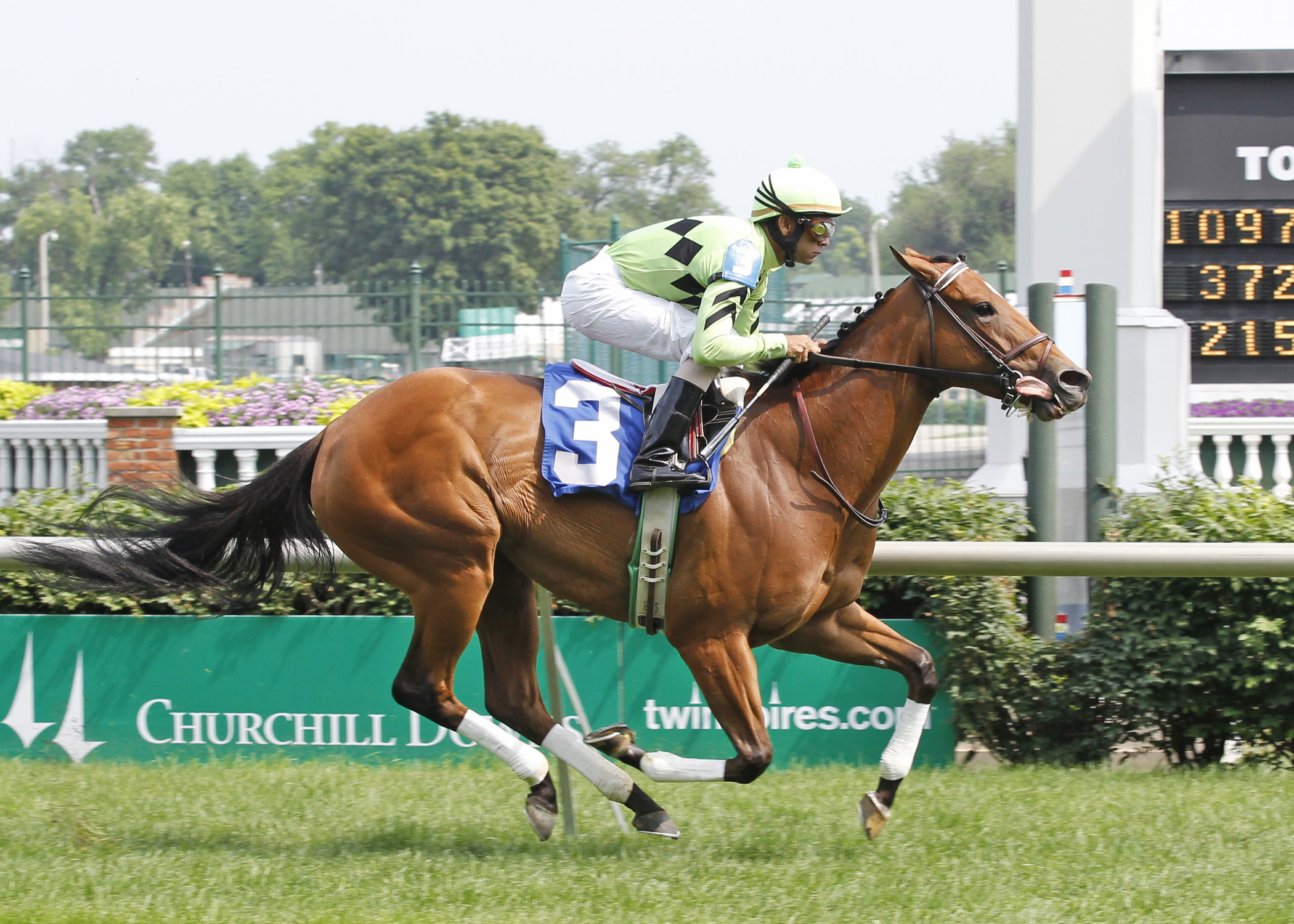 Good Deed wins an allowance race at Churchill Downs