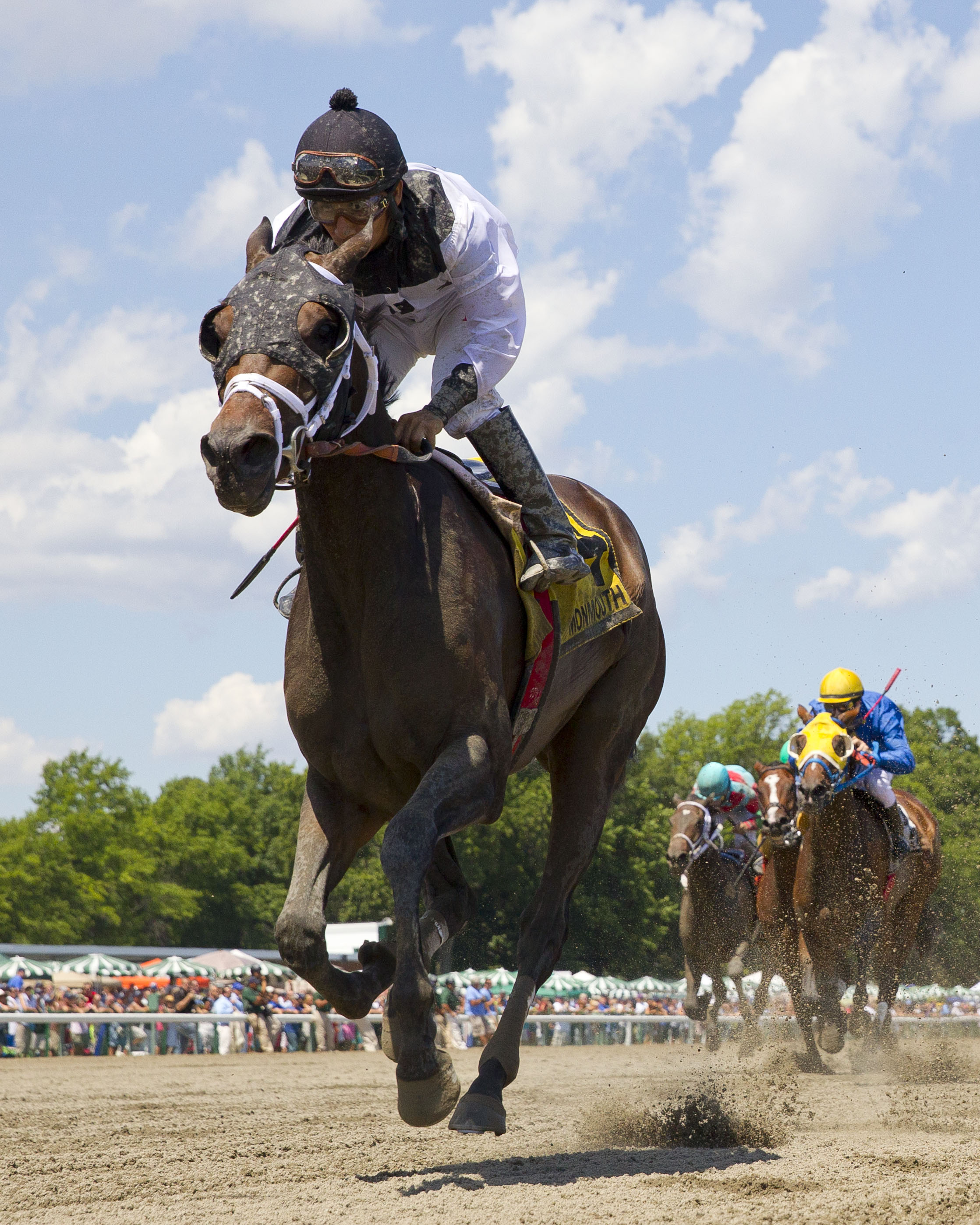 Got Lucky delivers as Lady's Secret favorite