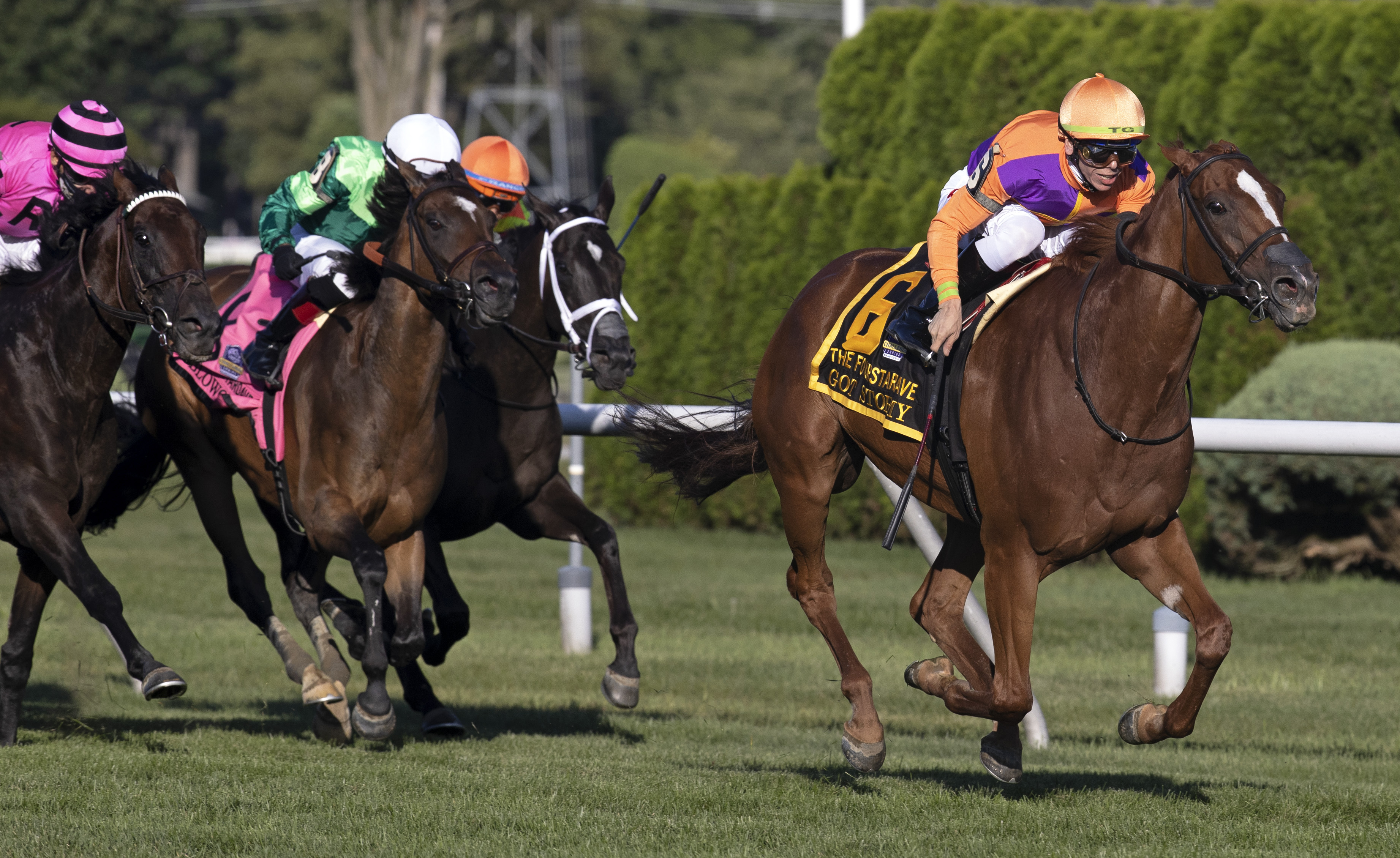 Got Stormy (right) wins Fourstardave 8-14-2021