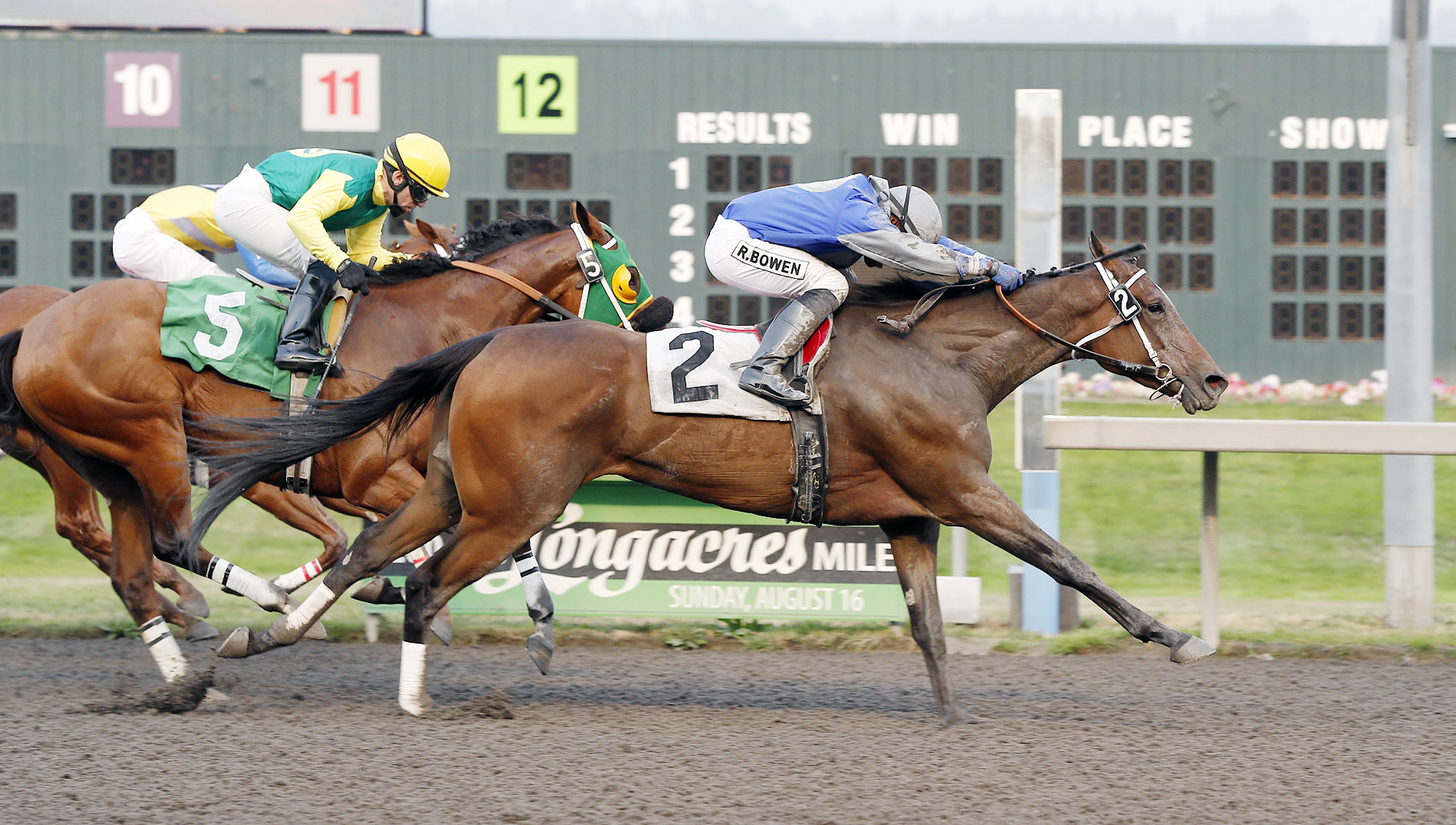 Guinevere's Finale wins an optional claiming race on Aug. 23