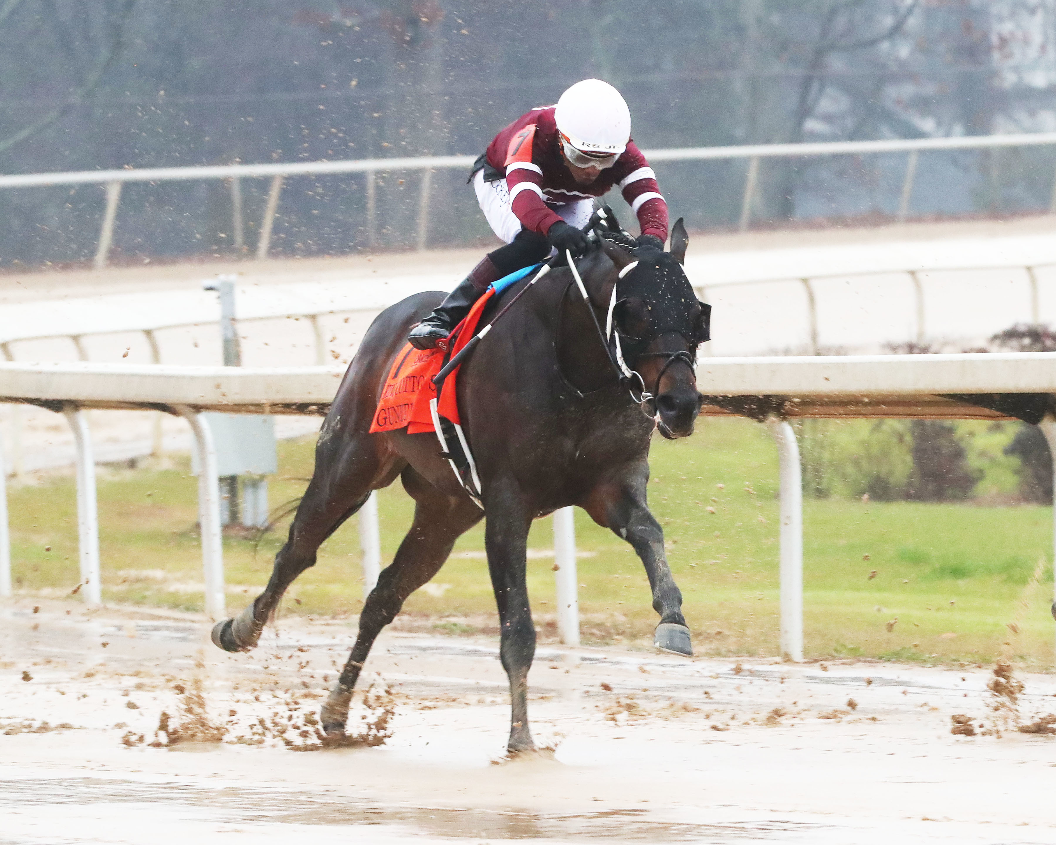 Gunite in steatch of King Cotton win at OP Jan 28 2022
