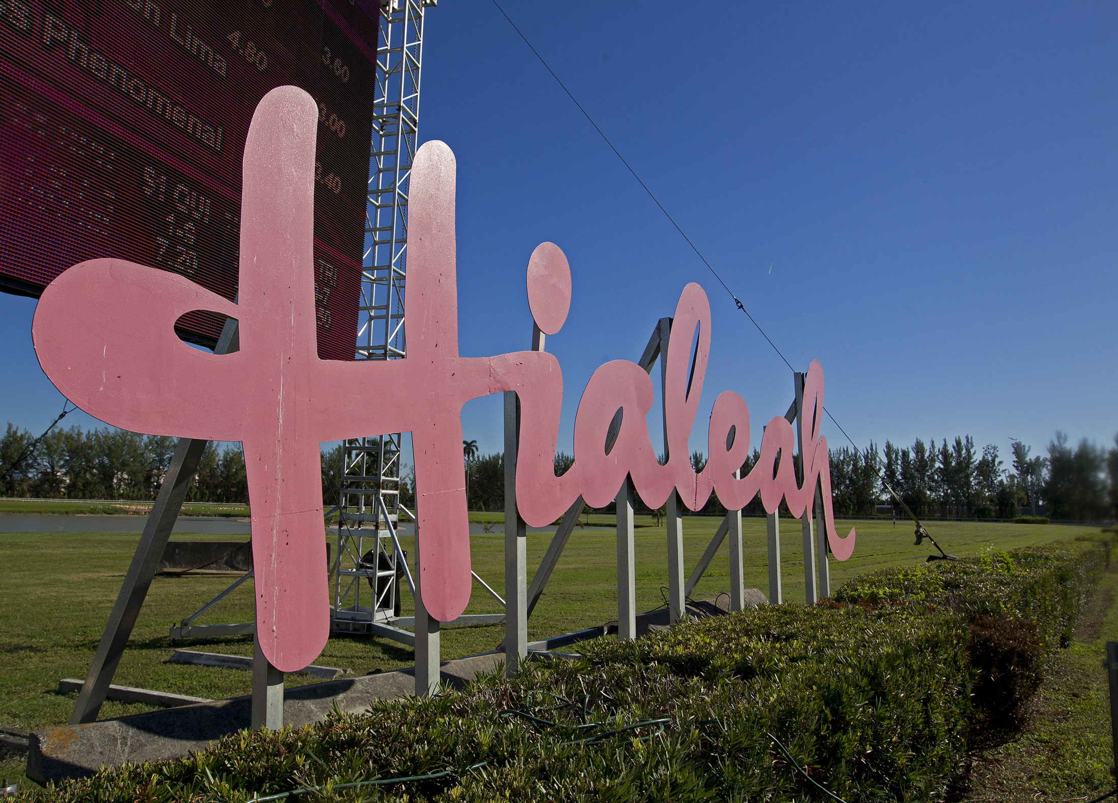 Hialeah Park sign