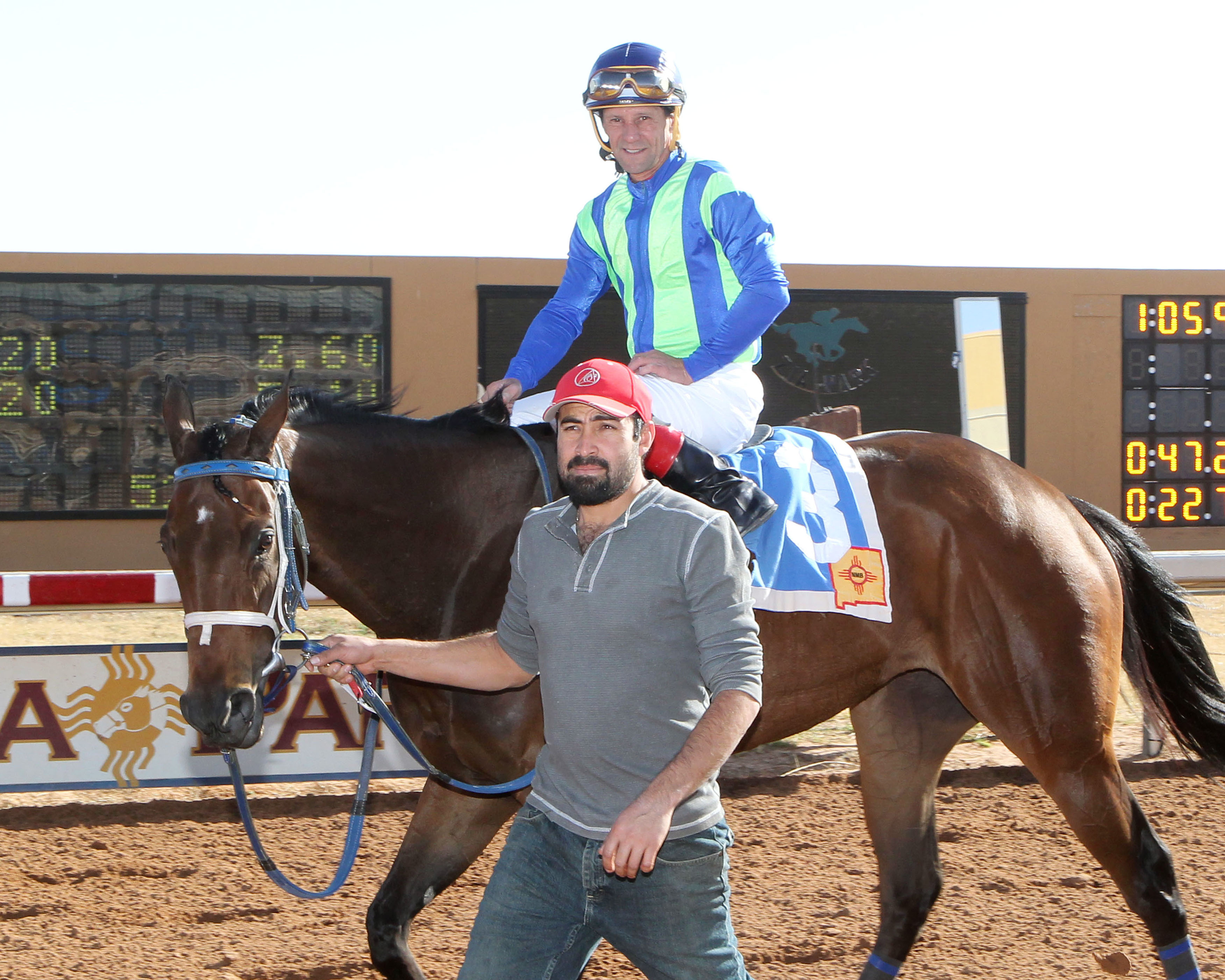 Tracy Hebert gets his 4000th win