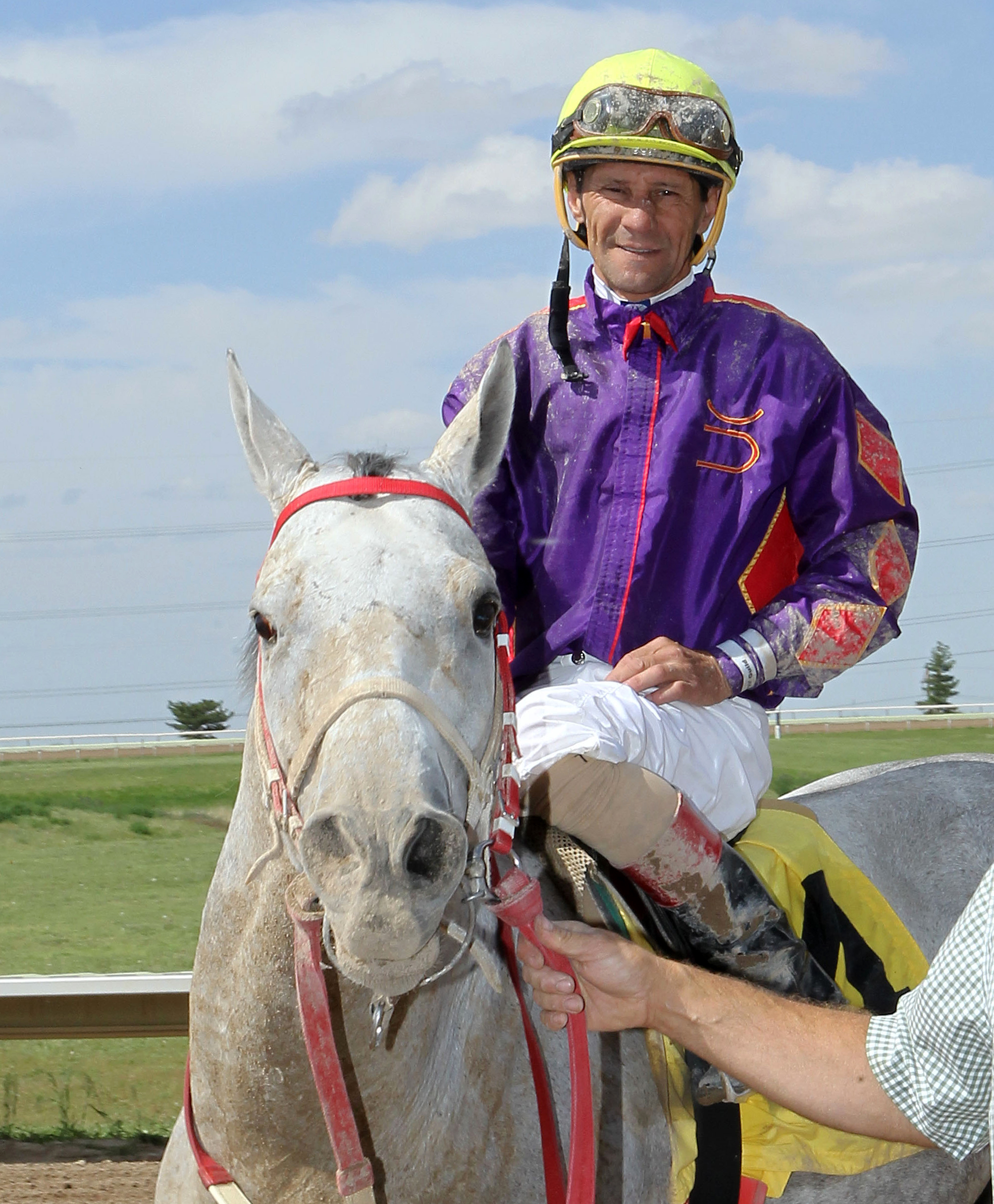 Tracy Hebert and Warrens Puppy Love after the Molly Brown Stakes