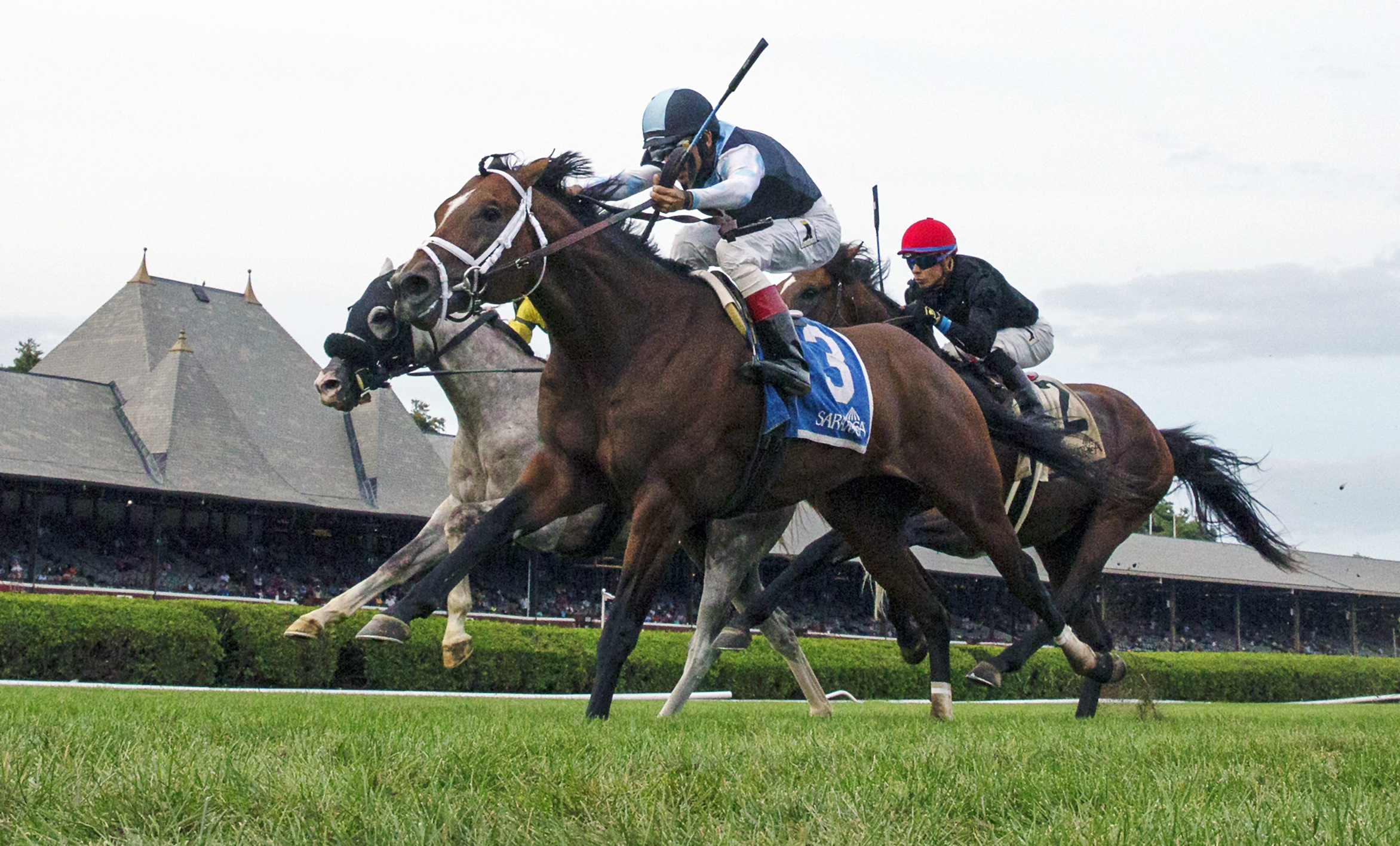 Hieroglyphics wins the 2017 Better Talk Now Stakes